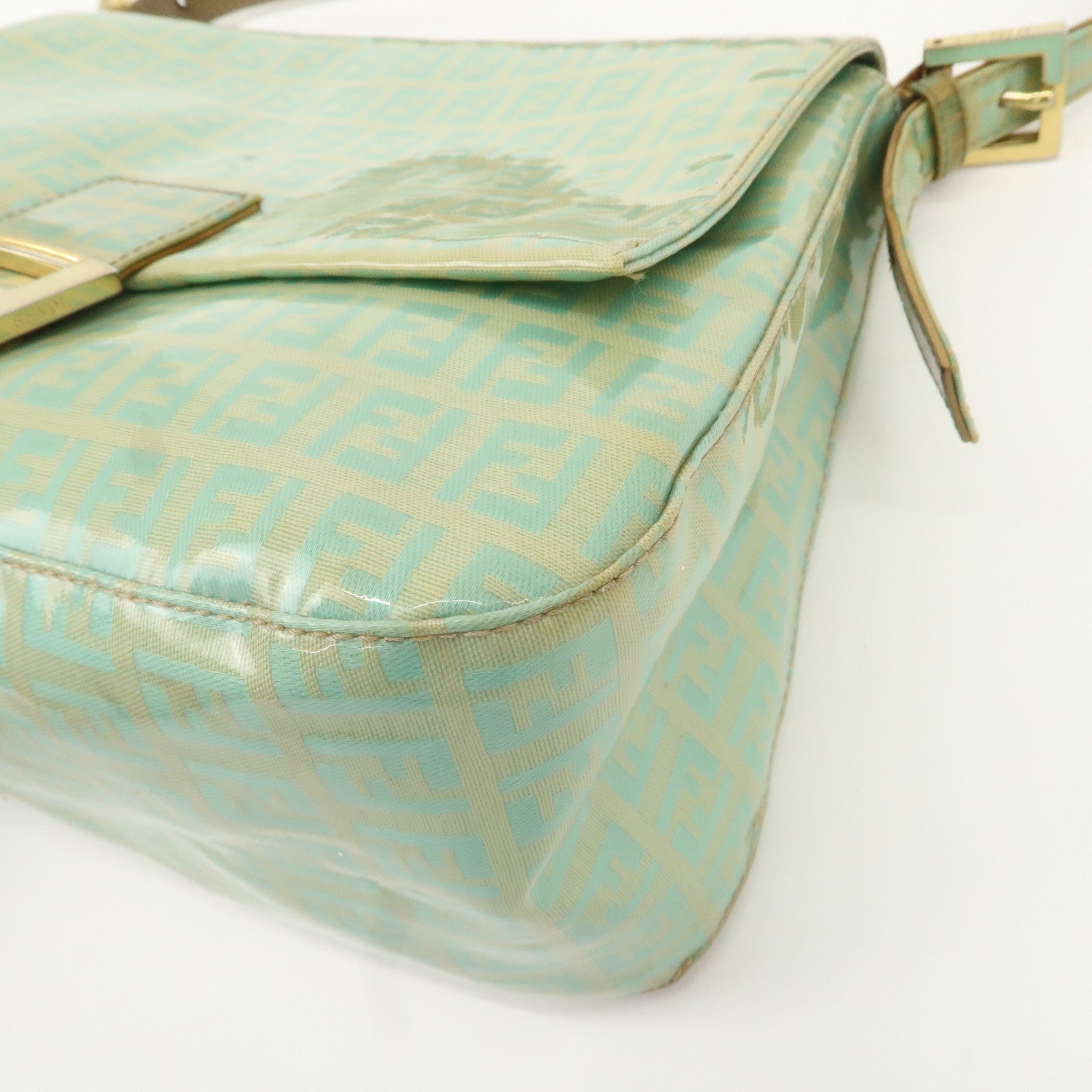 FENDI Zucchino Patent Leather Shoulder bag Beige Light Green Used
