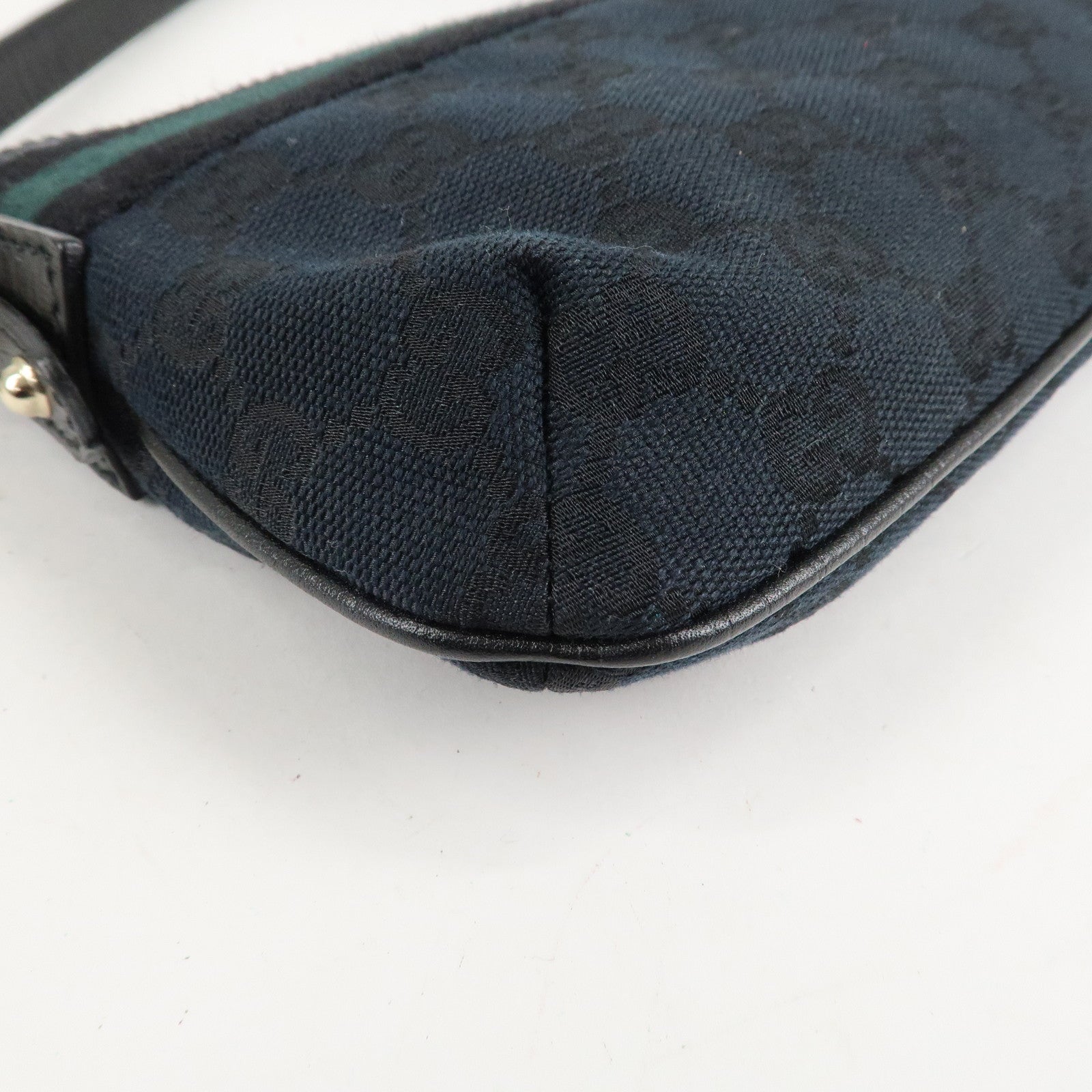 GUCCI Sherry GG Canvas Leather Shoulder Bag Black 145970 Used