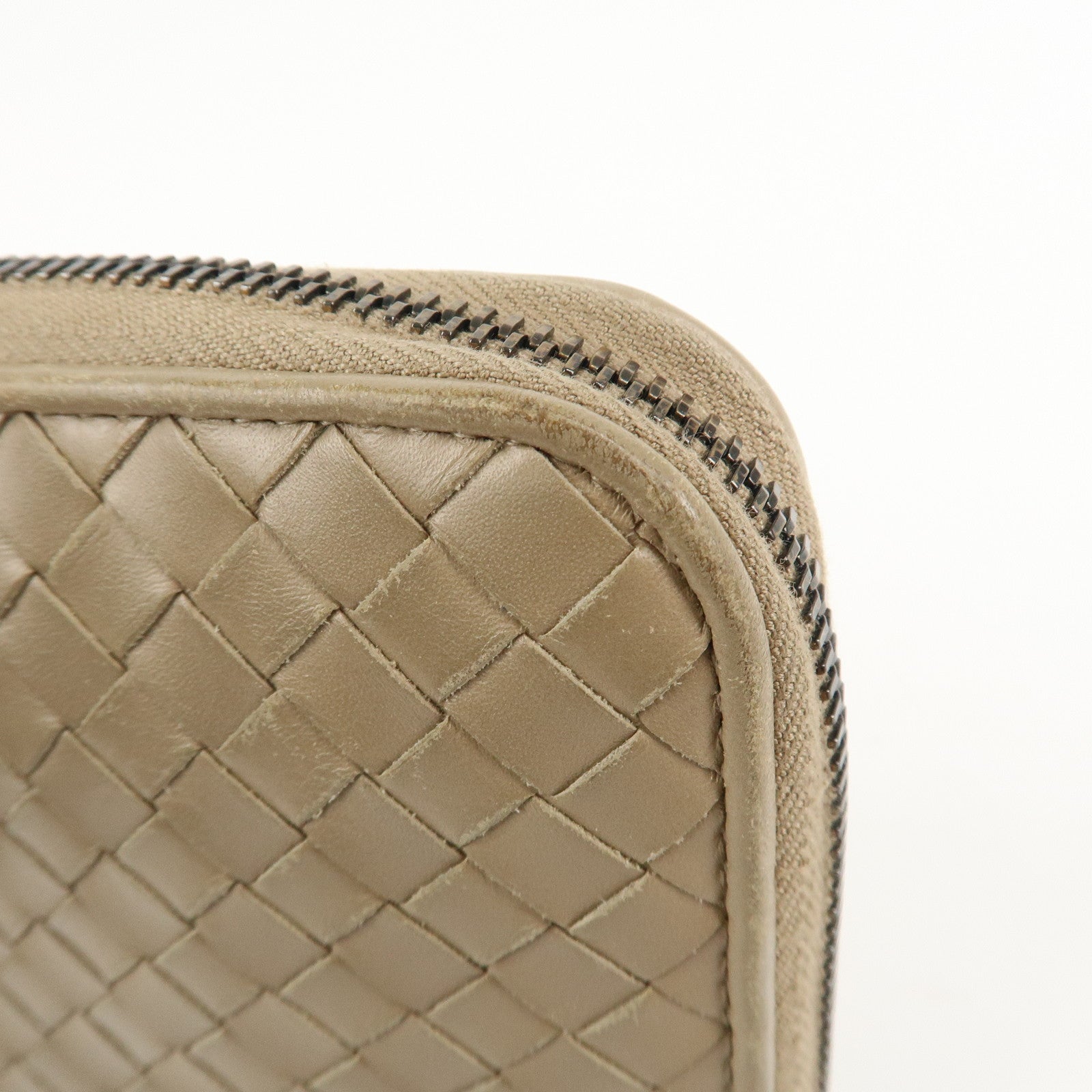 BOTTEGA VENETA Intrecciato Leather Zip Around Long Wallet Beige Used