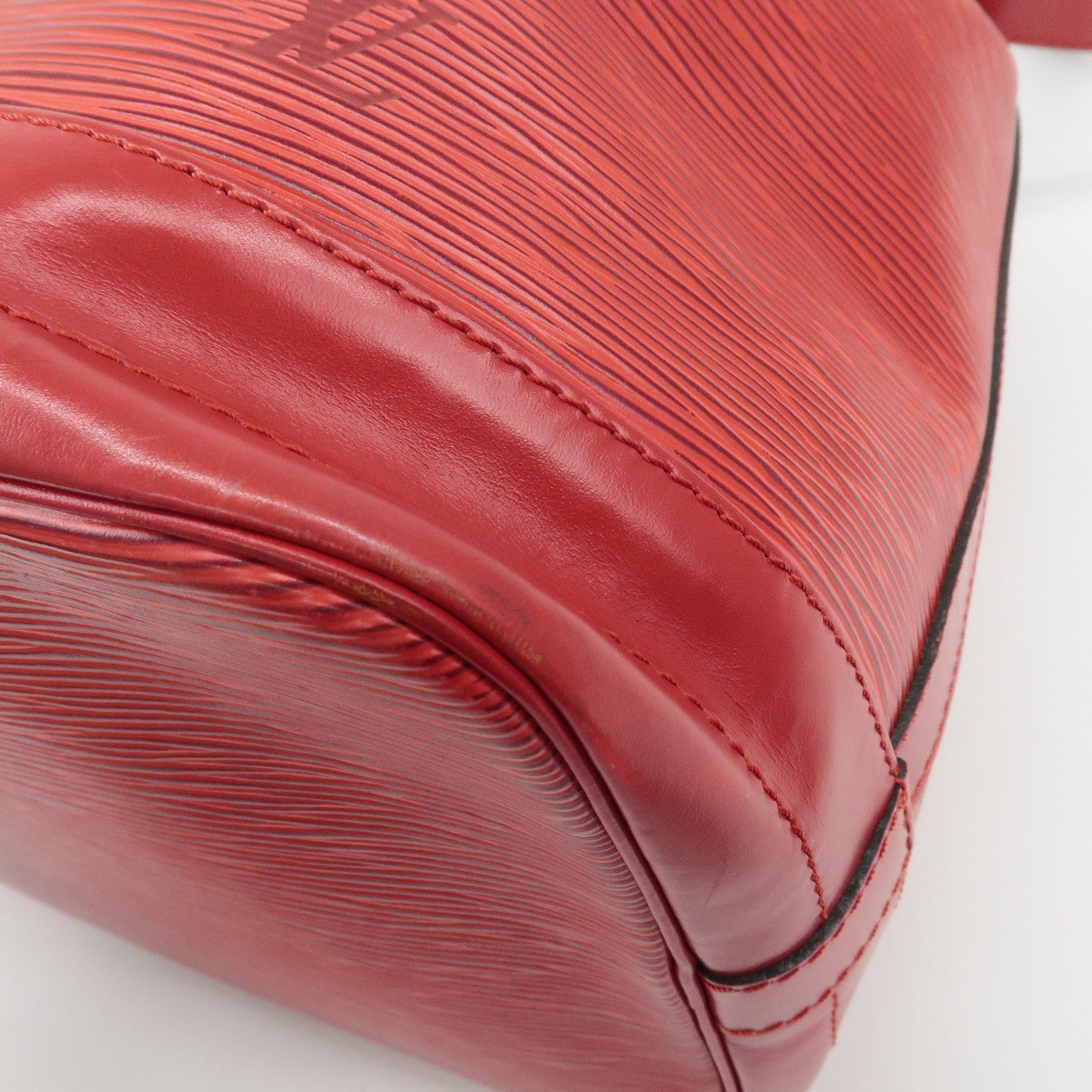 Louis Vuitton Epi Noe Shoulder Bag Castilian Red M44007 Used