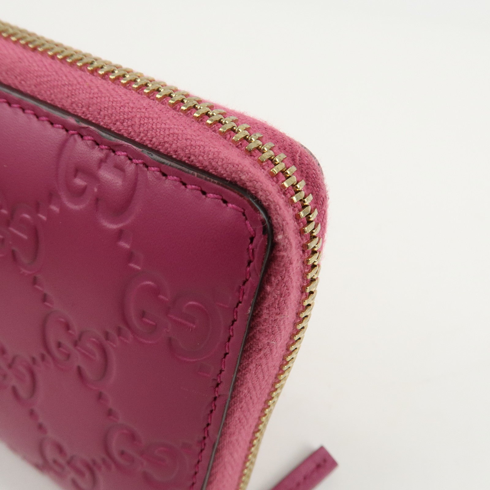 GUCCI Guccissima Interlocking G Round Zipper Wallet Ribbon 388680 Used