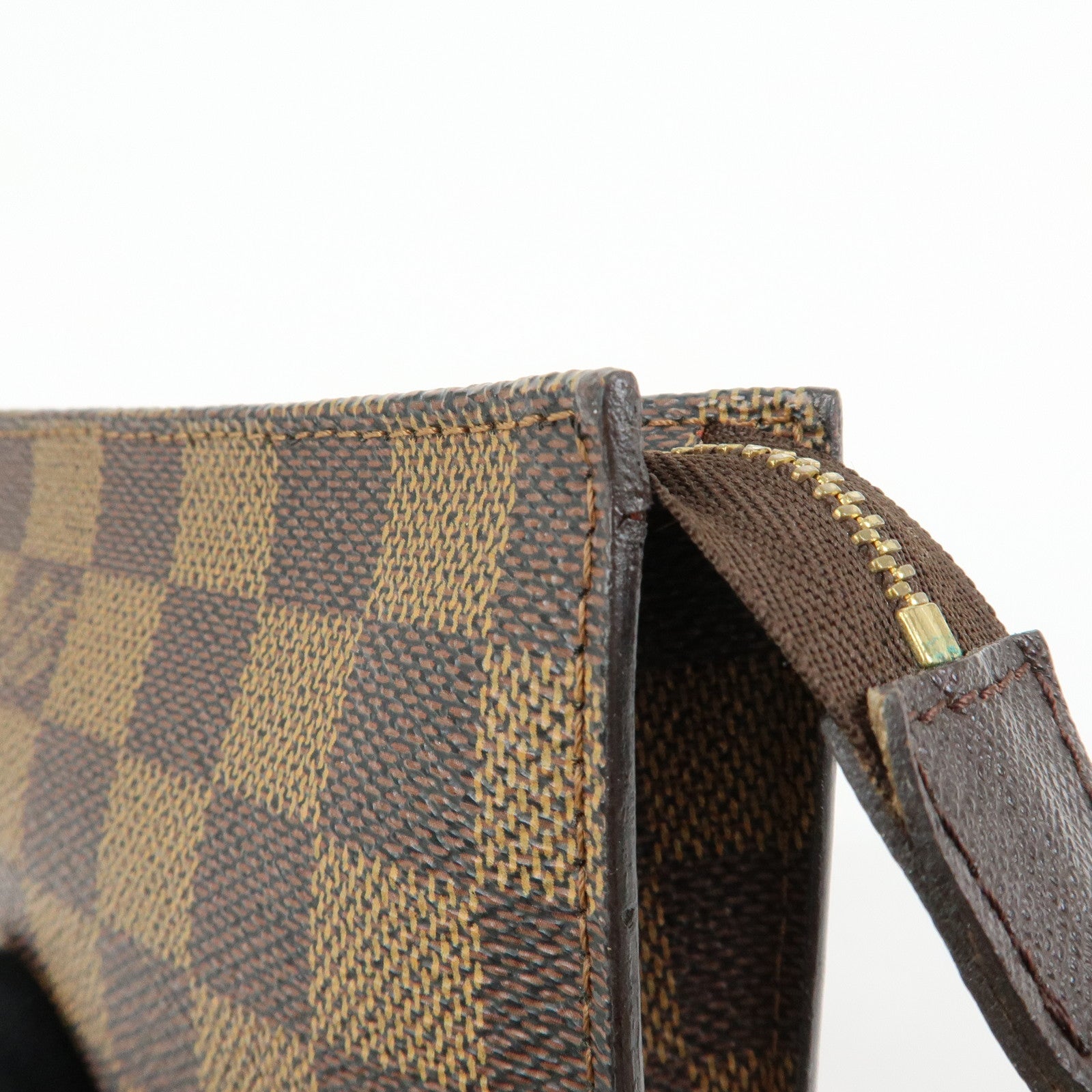 Louis Vuitton Damier Ebene Canvas Marais Bucket Pouch Cosmetic Case