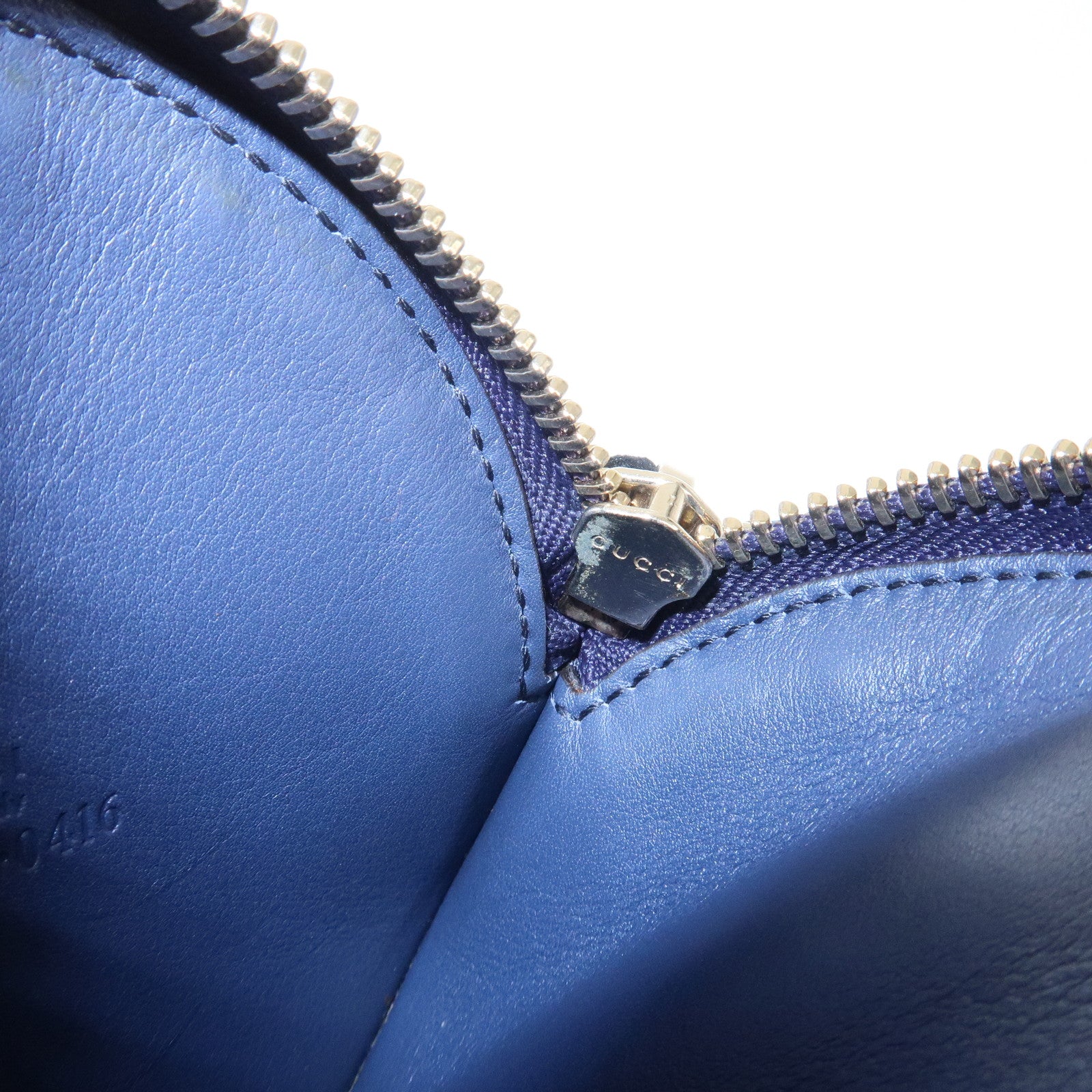 GUCCI Interlocking G Patent Leather Coin Case Navy 337946