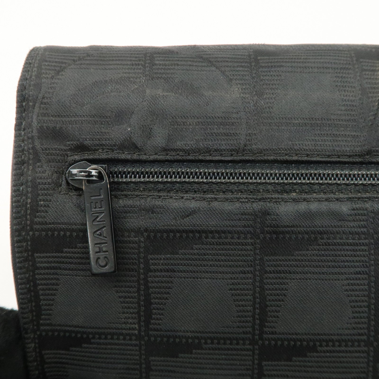 Chanel New Travel Line Nylon Jacquard Leather Chain Wallet Black A15772 Used