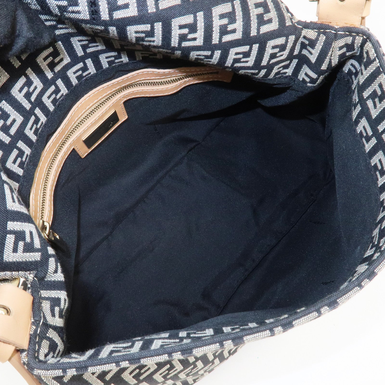 FENDI Mamma Baguette Canvas Leather Shoulder Bag 8BR001