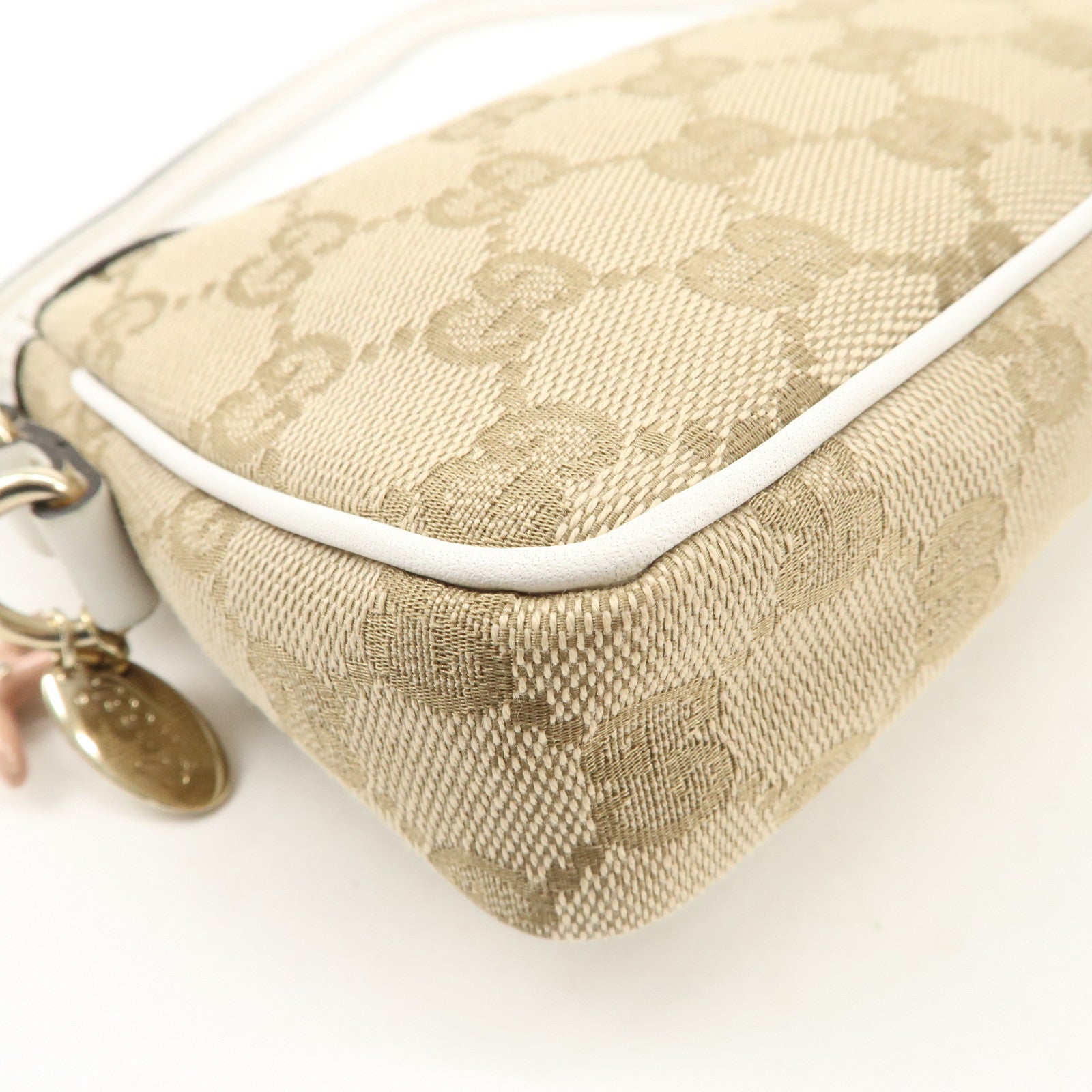 GUCCI GG Canvas Leather Hand Bag Accessory Pouch Beige Ivory 154432 Used