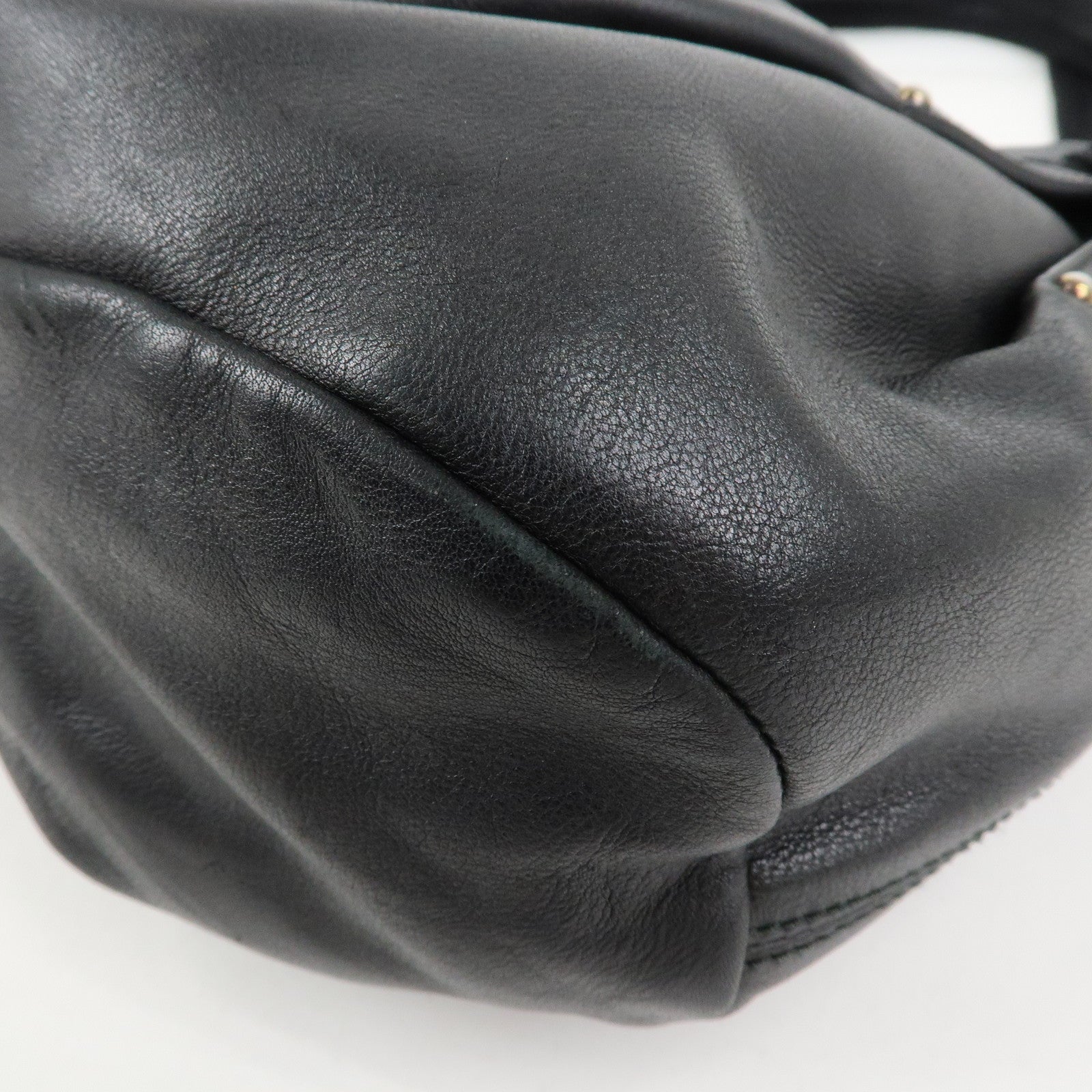 Ferragamo Vara Ribbon Leather Hand bag Shoulder Bag Black