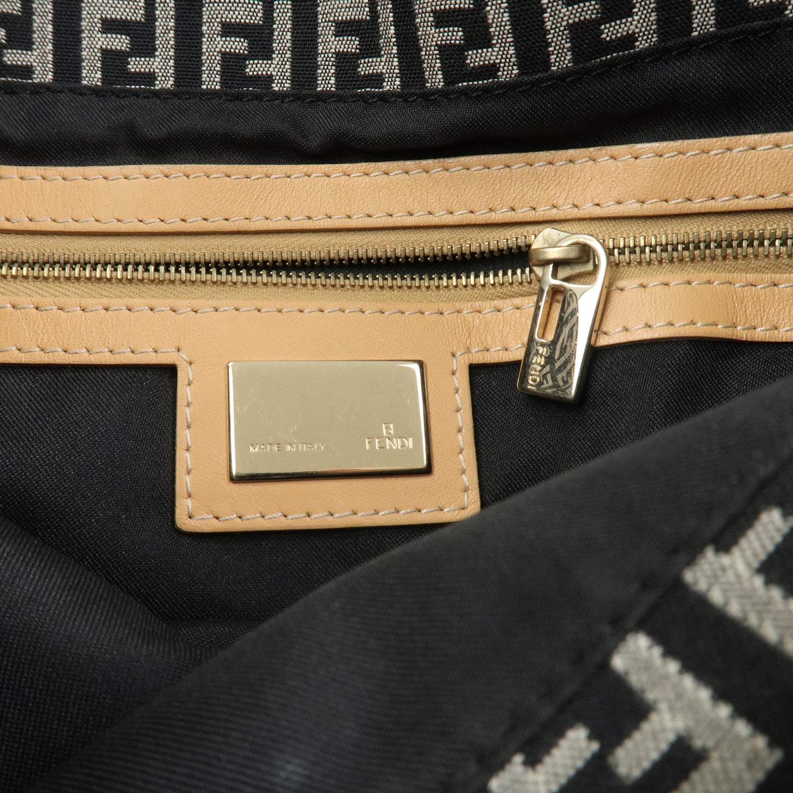 FENDI Mamma Baguette Canvas Leather Shoulder Bag 8BR001