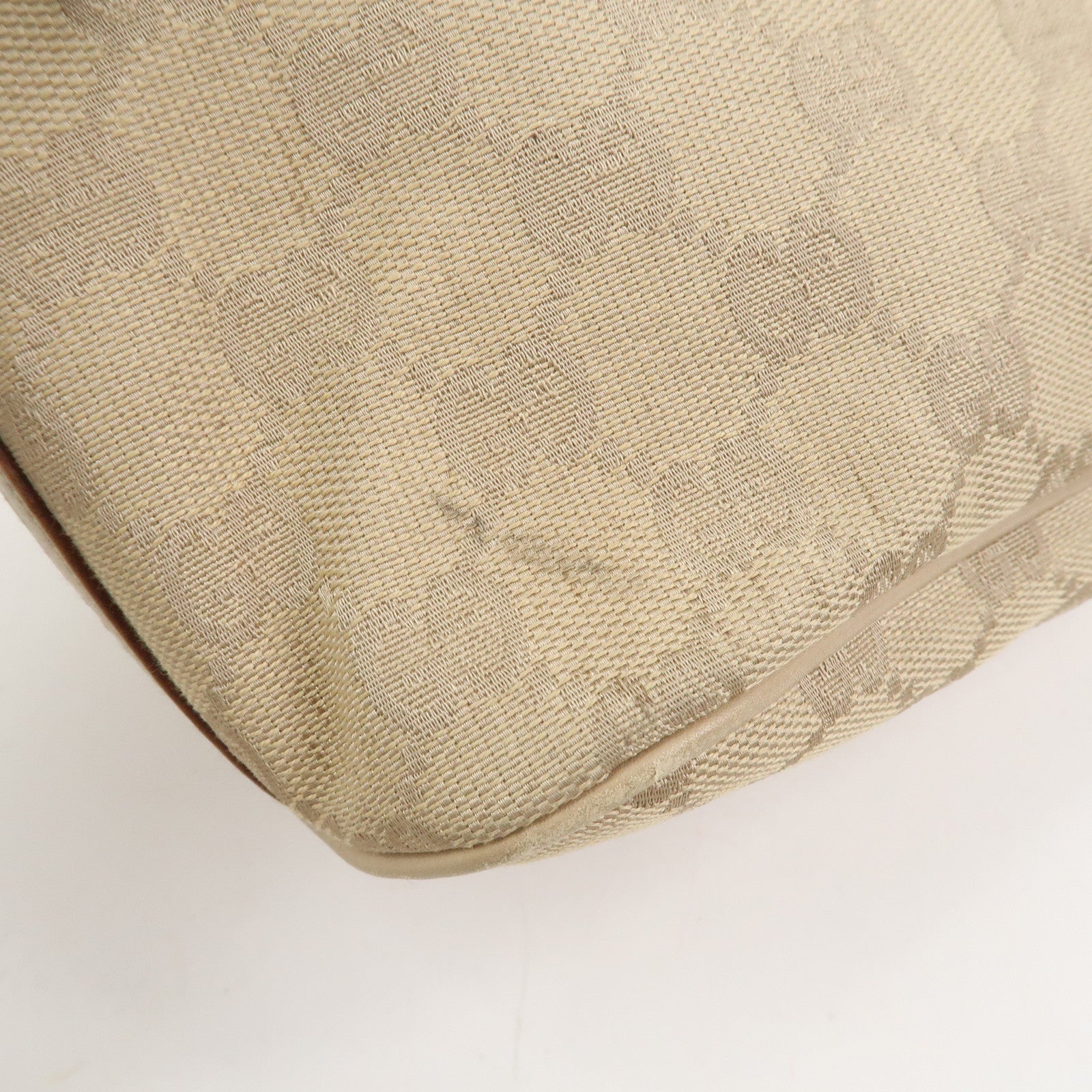 GUCCI Boat Bag GG Canvas Leather Hand Bag Pouch Beige 07198