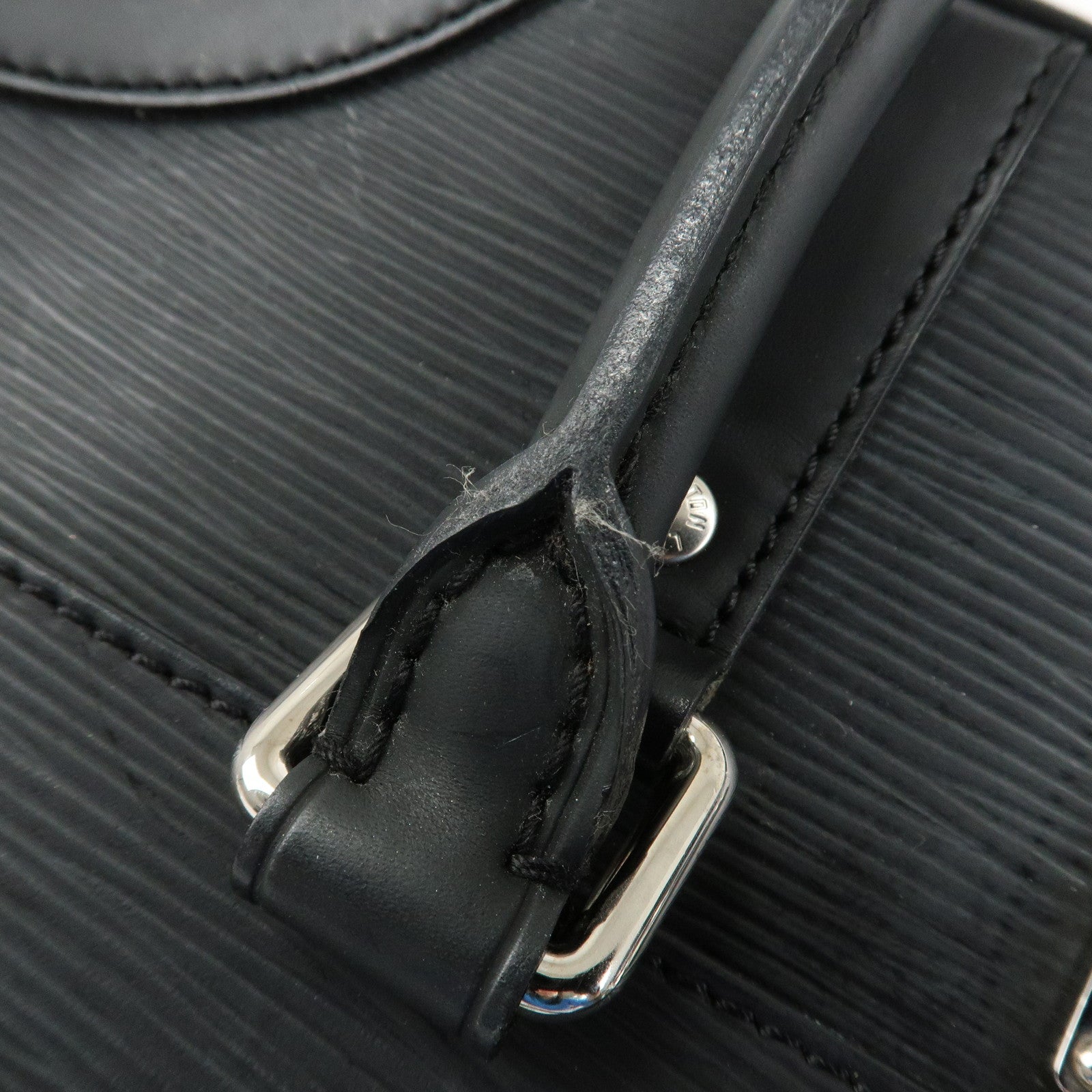 Louis Vuitton Epi Segur PM Hand Bag Noir Black M58822 Used