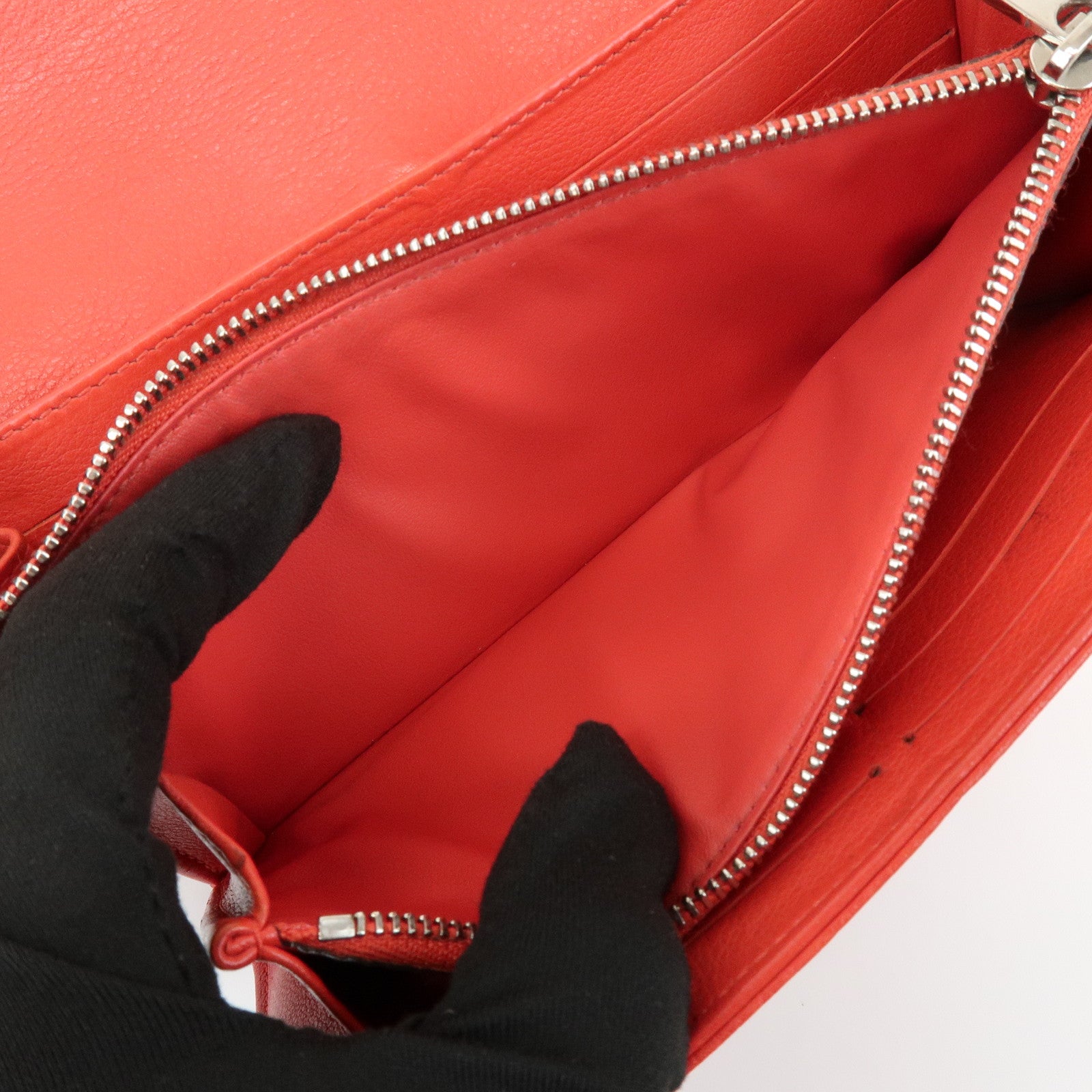 Louis Vuitton Mahina Leather Portefeuille Iris Long Wallet M58161