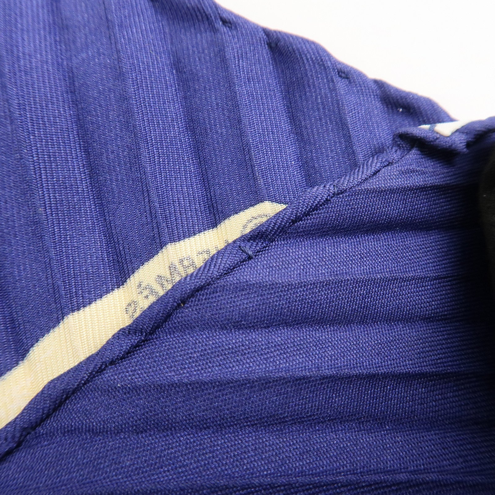 HERMES Carre Silk 100% Pleats Scarf Jardin Creole Blue Green Navy Used