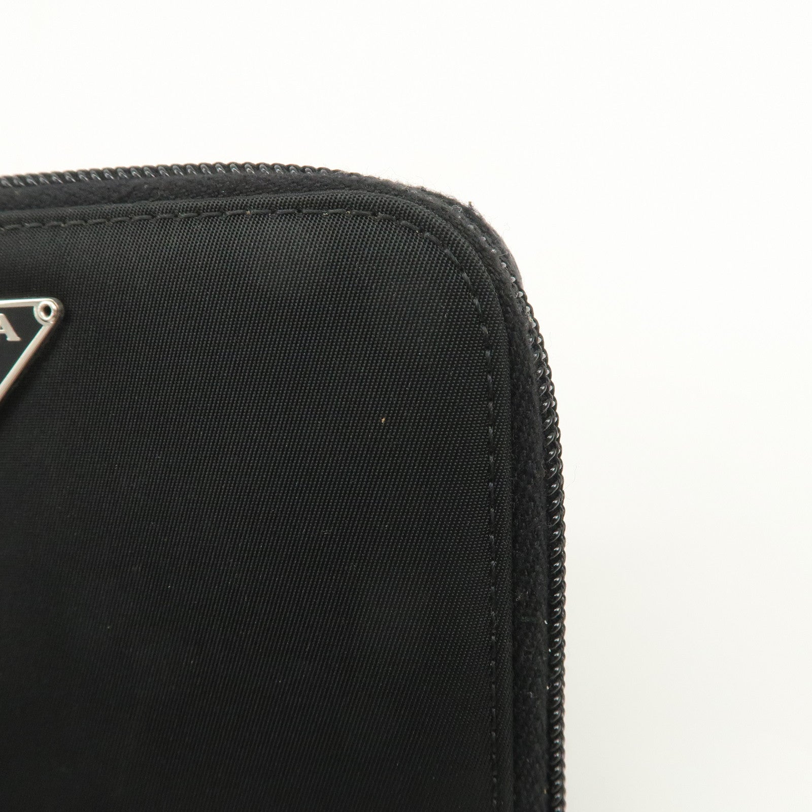 PRADA Tessuto Nylon Bi-fold Round Zippy Compact Wallet Black M605