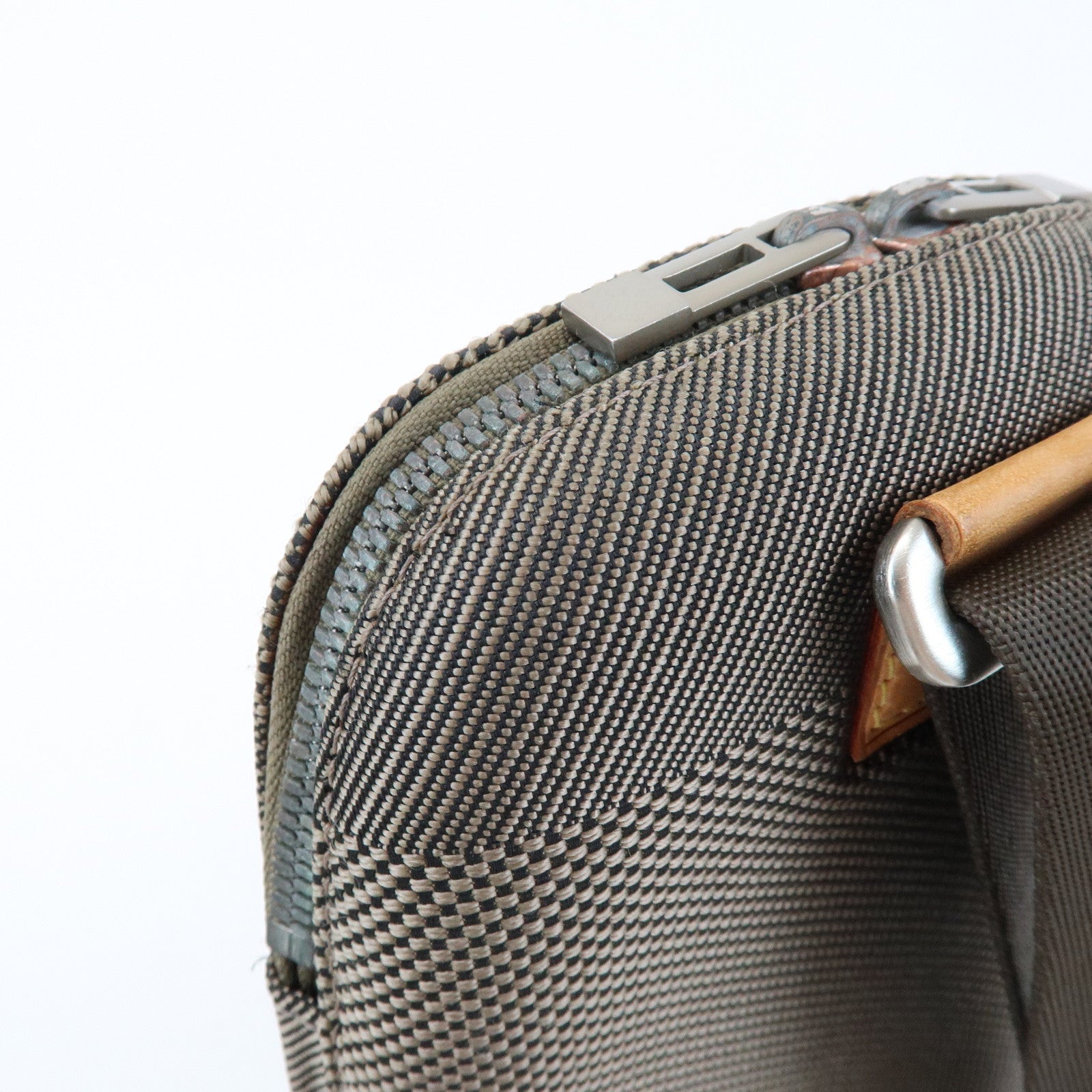 Louis Vuitton Damier Geant Marge Canvas Body Bag Terre M93500