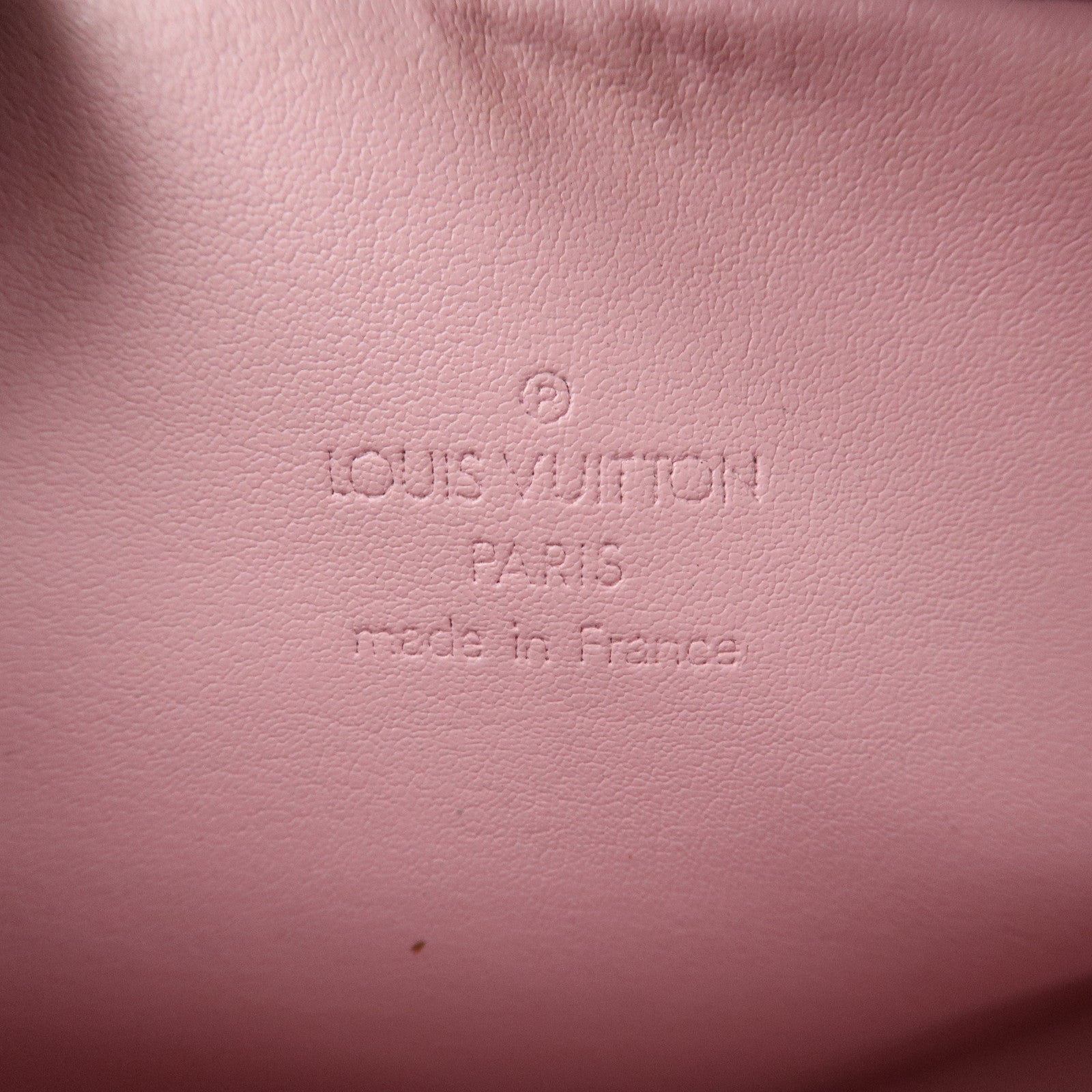 Louis Vuitton Monogram Vernis Leather Fulton Body Bag Gris M91041
