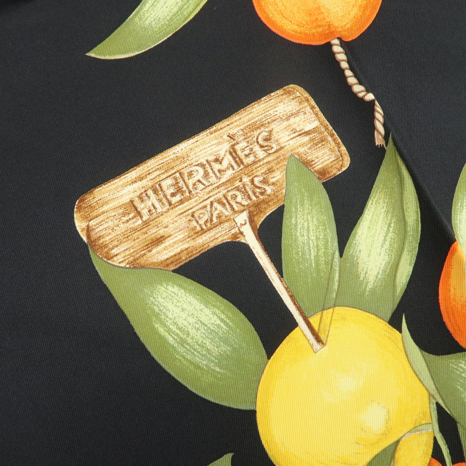 HERMES Carre 90 Silk 100% Scarf Oranges et citrons Black Orange