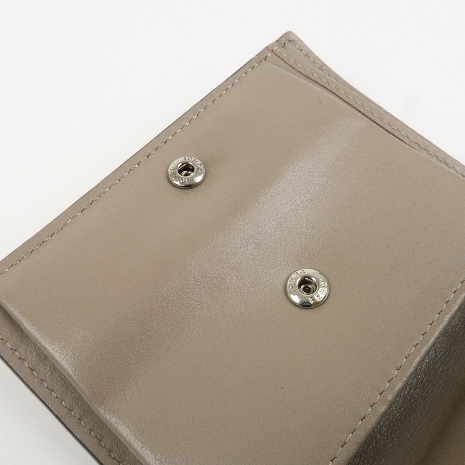 FENDI Leather Bi-fold Compact Wallet Brown 8M0387