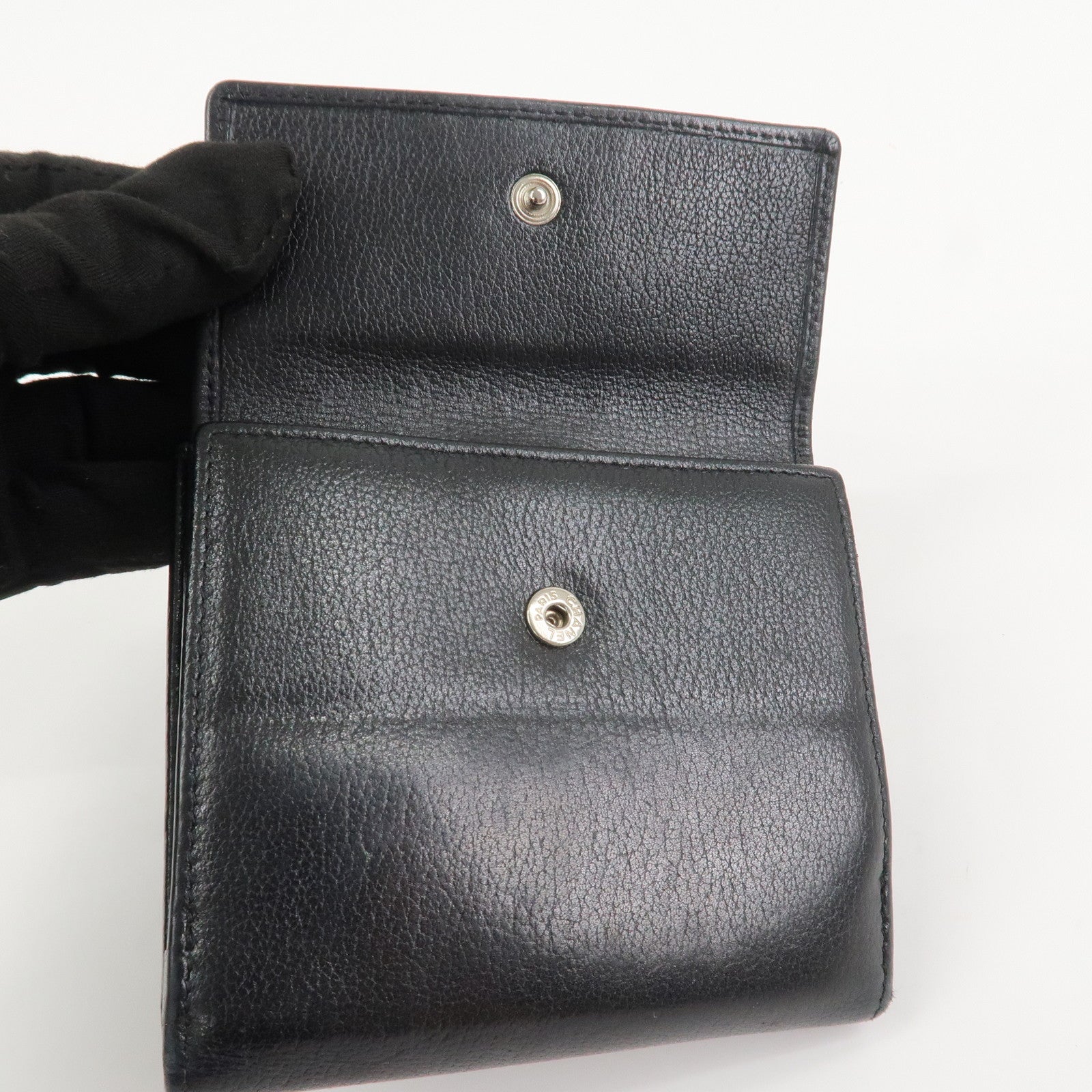 CHANEL COCO Mark Camelia Leather Bi-fold Compact Wallet Black