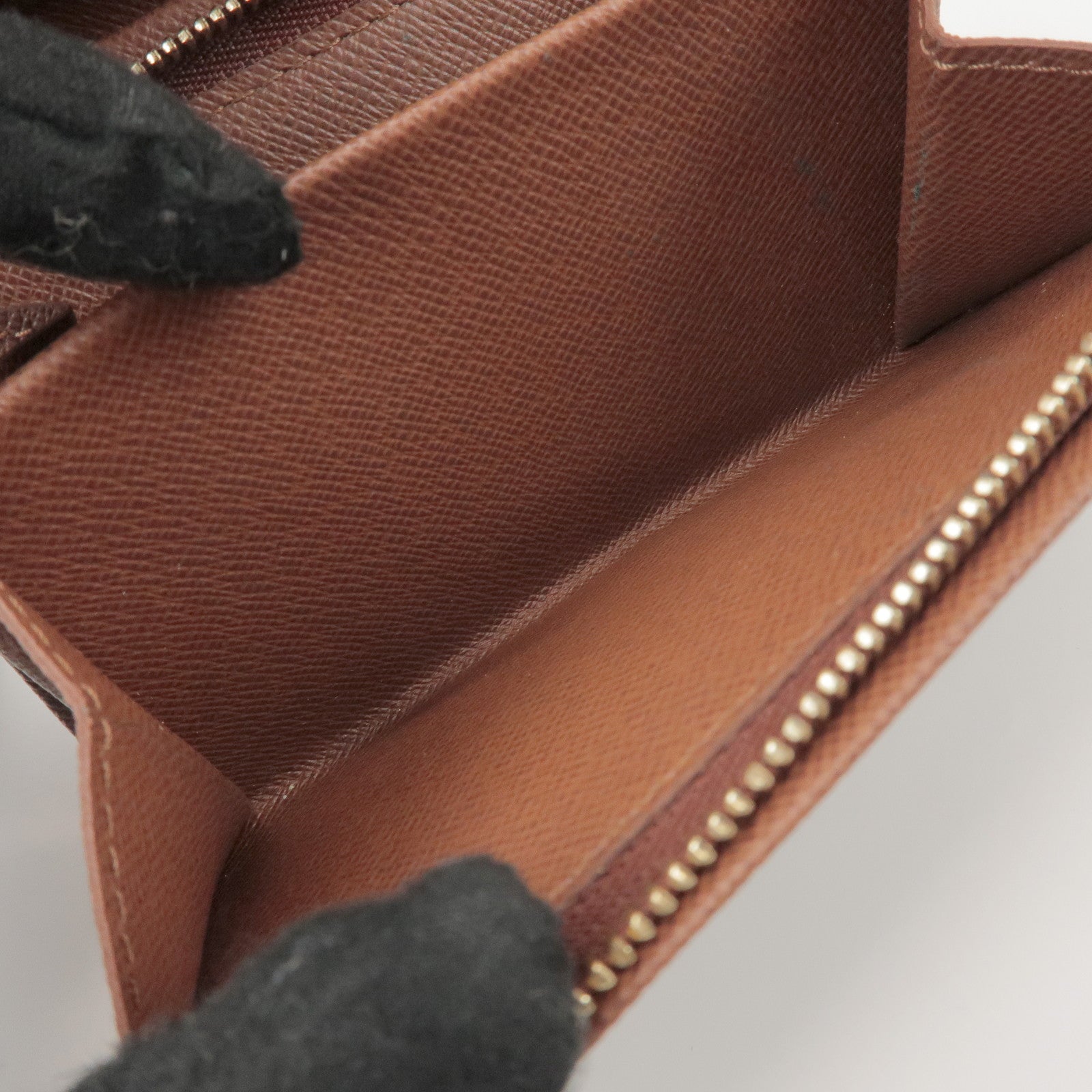 Louis Vuitton Monogram Porte Monnaie Billet Tresor Wallet M61730