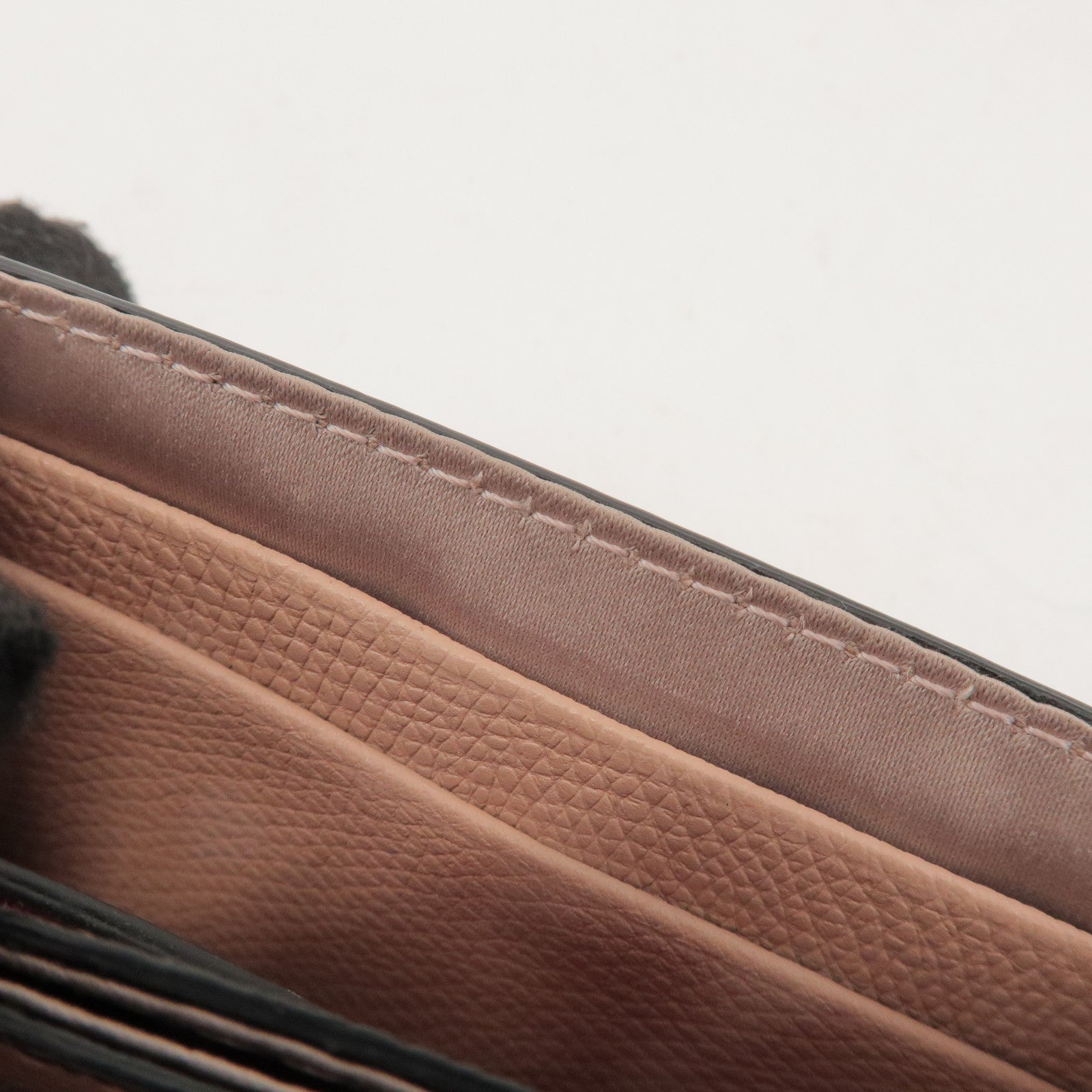 VALENTINO V Sling Leather Shoulder Bag Crossbody Bag Pink Beige