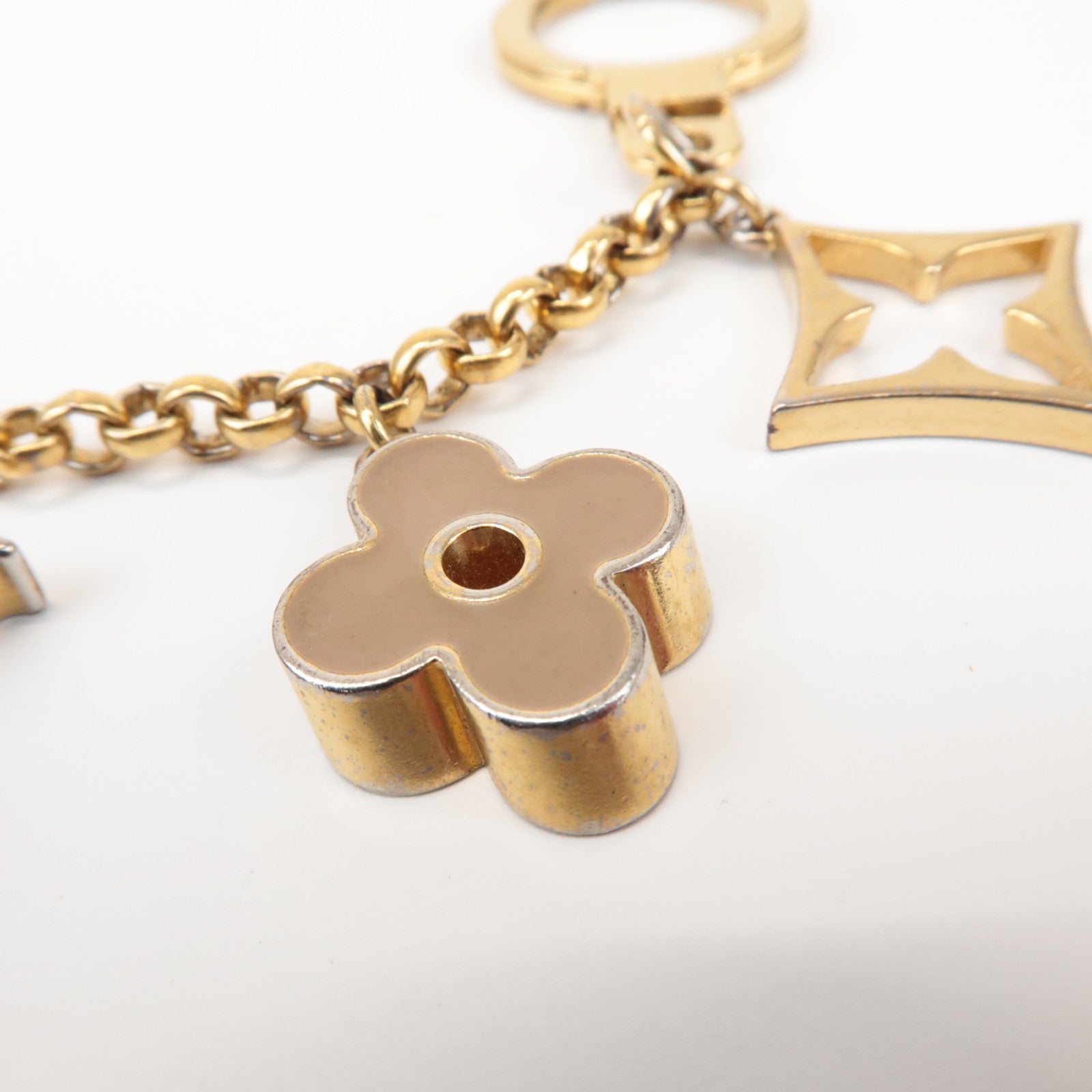 Louis Vuitton Fleur de Monogram Bag Charm Key Chain Gold M65111