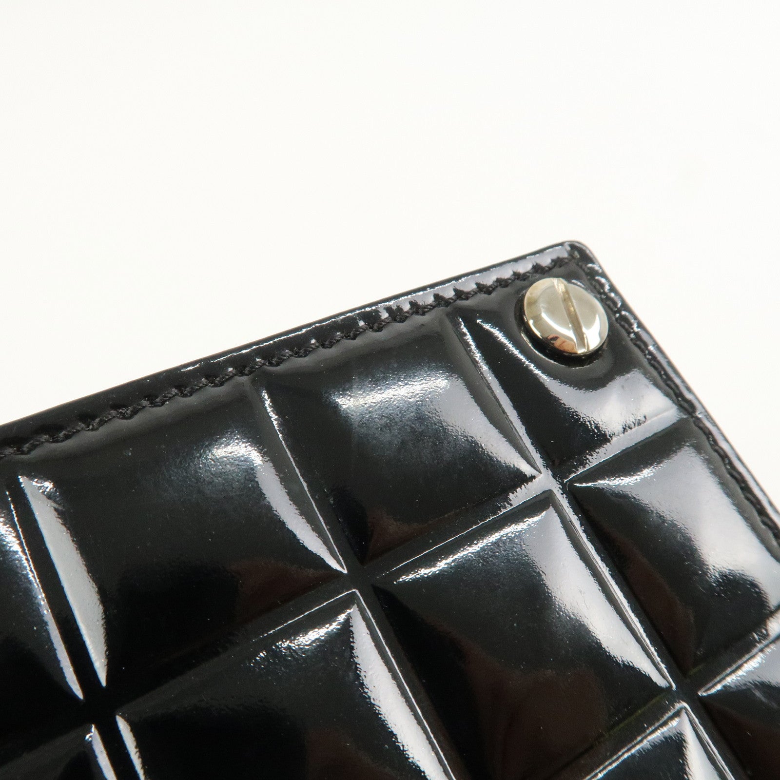 CHANEL Chocolate Bar Patent Leather Card Case Black Used