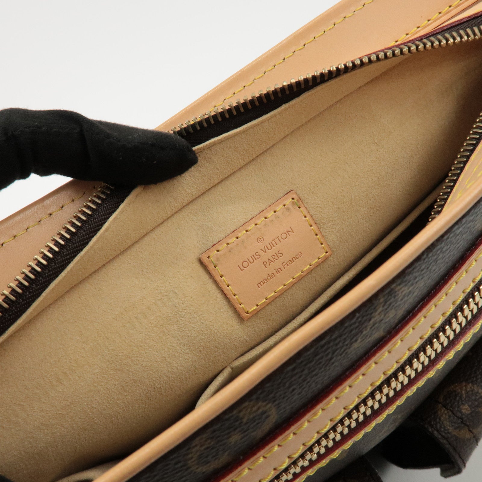 Louis Vuitton Monogram Hudson GM Shoulder Bag Brown M40045 Used