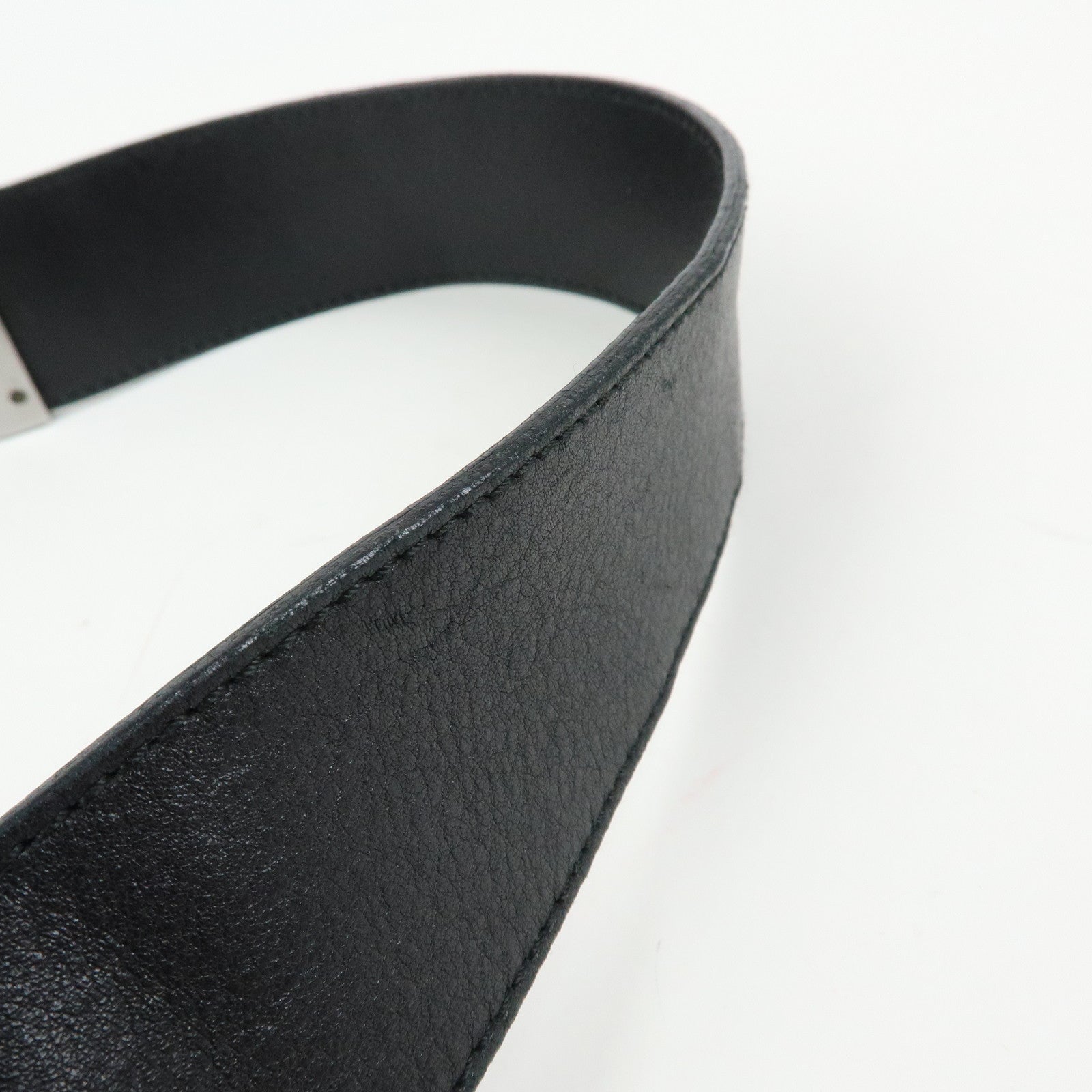 GUCCI Attache Leather Shoulder Bag Crossbody Bag Black 001・3341