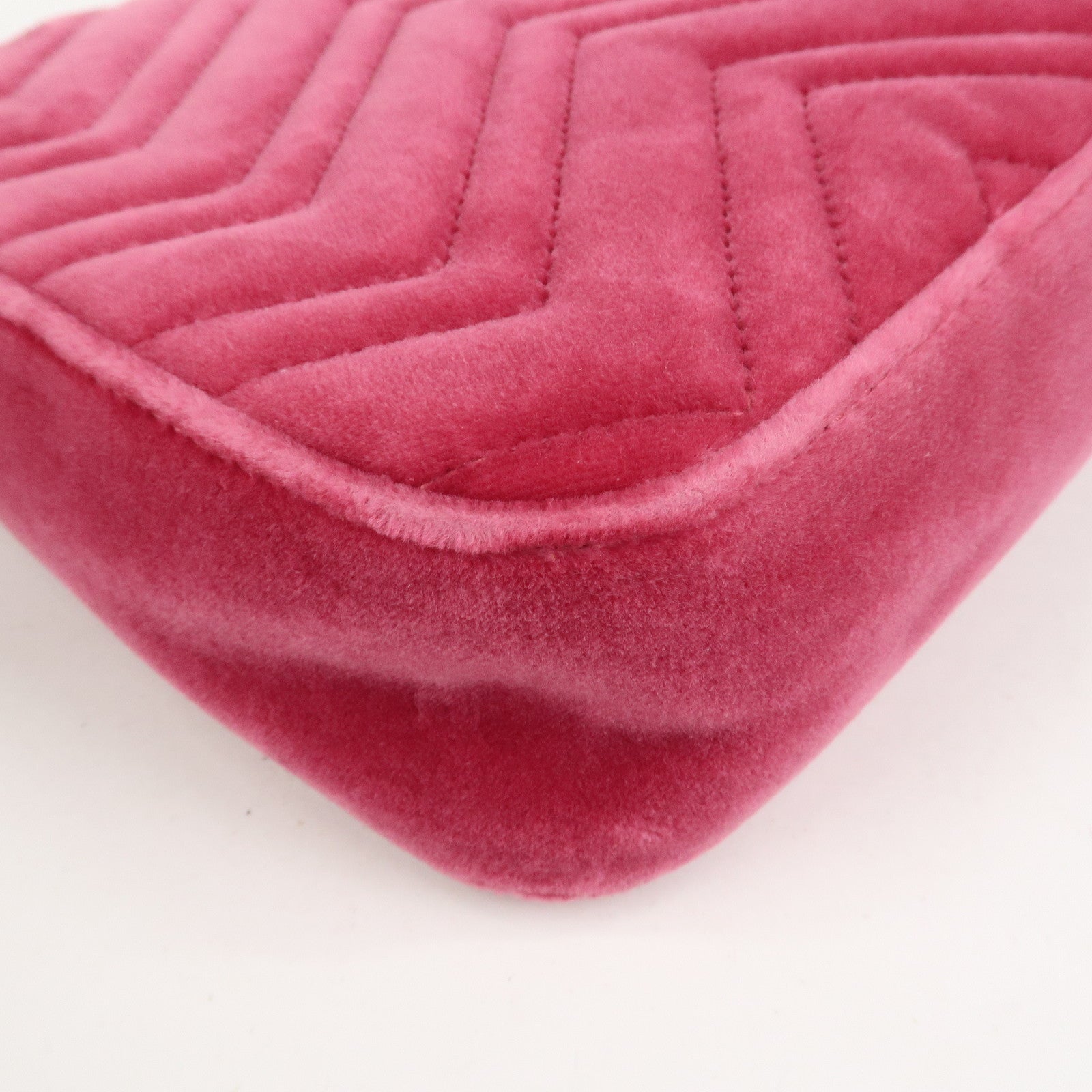 GUCCI GG Marmont Medium Velour Chain Shoulder Bag Pink 443496