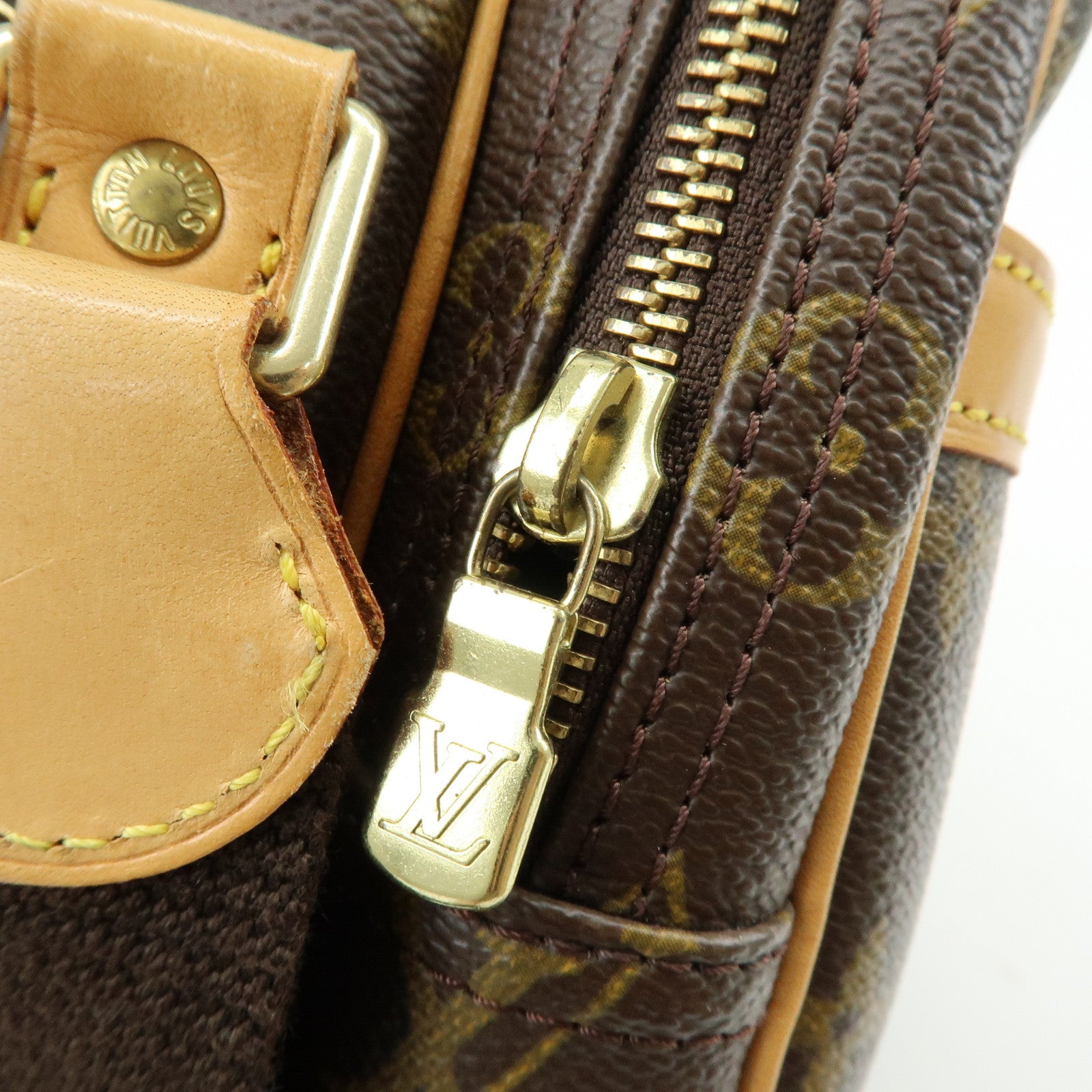 Louis Vuitton Monogram Reporter PM Shoulder Crossbody Bag M45254