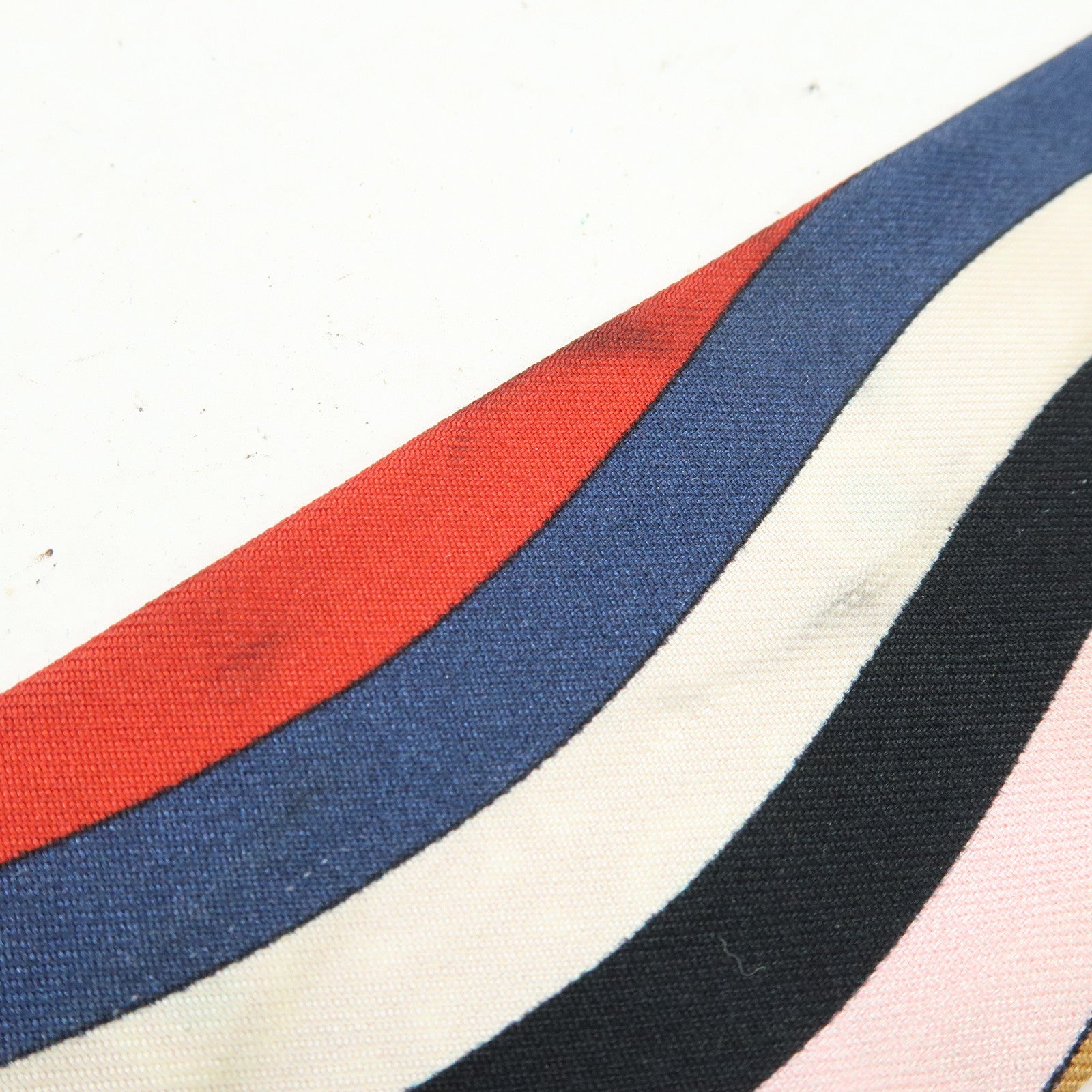 FENDI Wrappy Silk 100% Scarf Red Multicolor