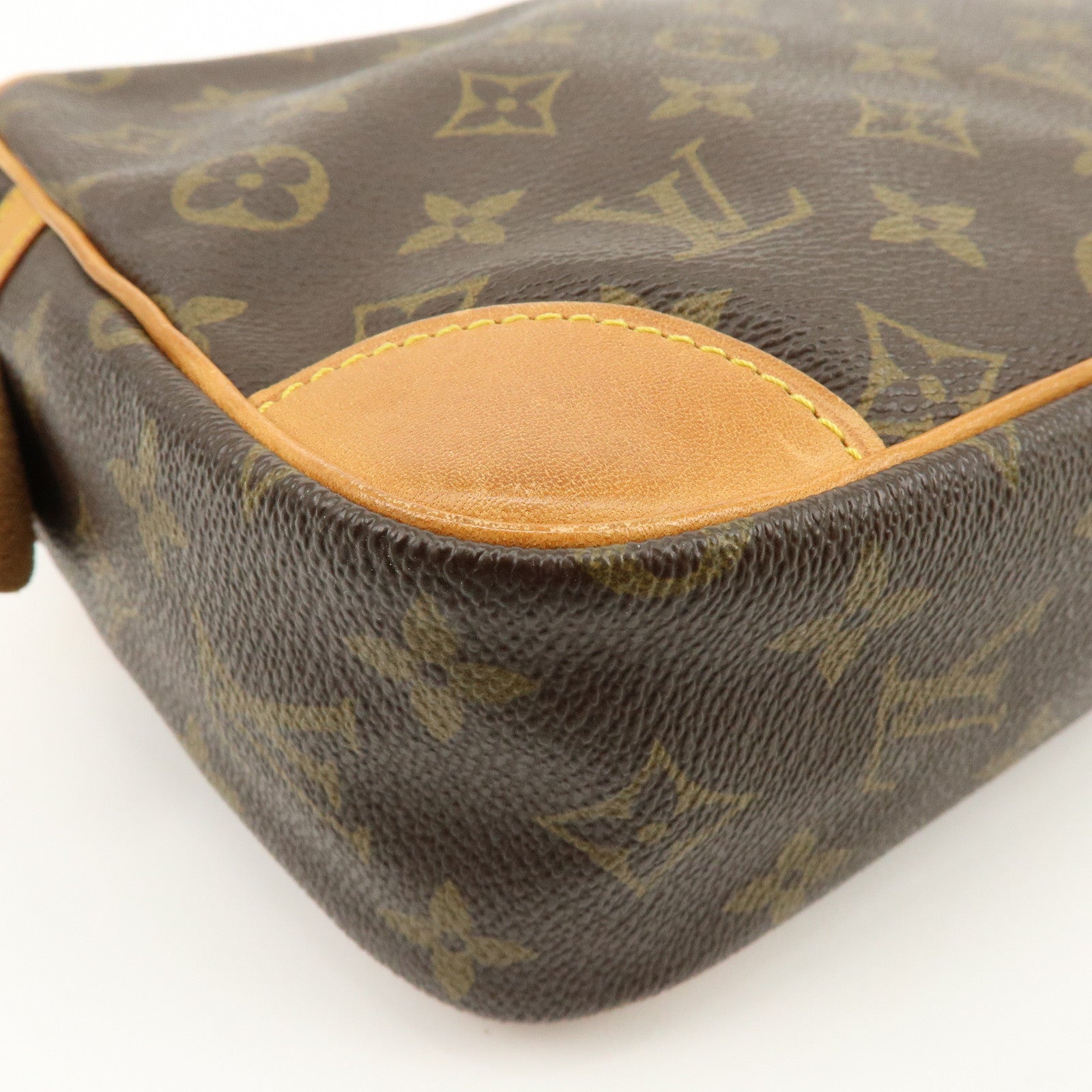 Louis Vuitton Monogram Compiegne 28 Pouch Clutch Bag Brown M51845