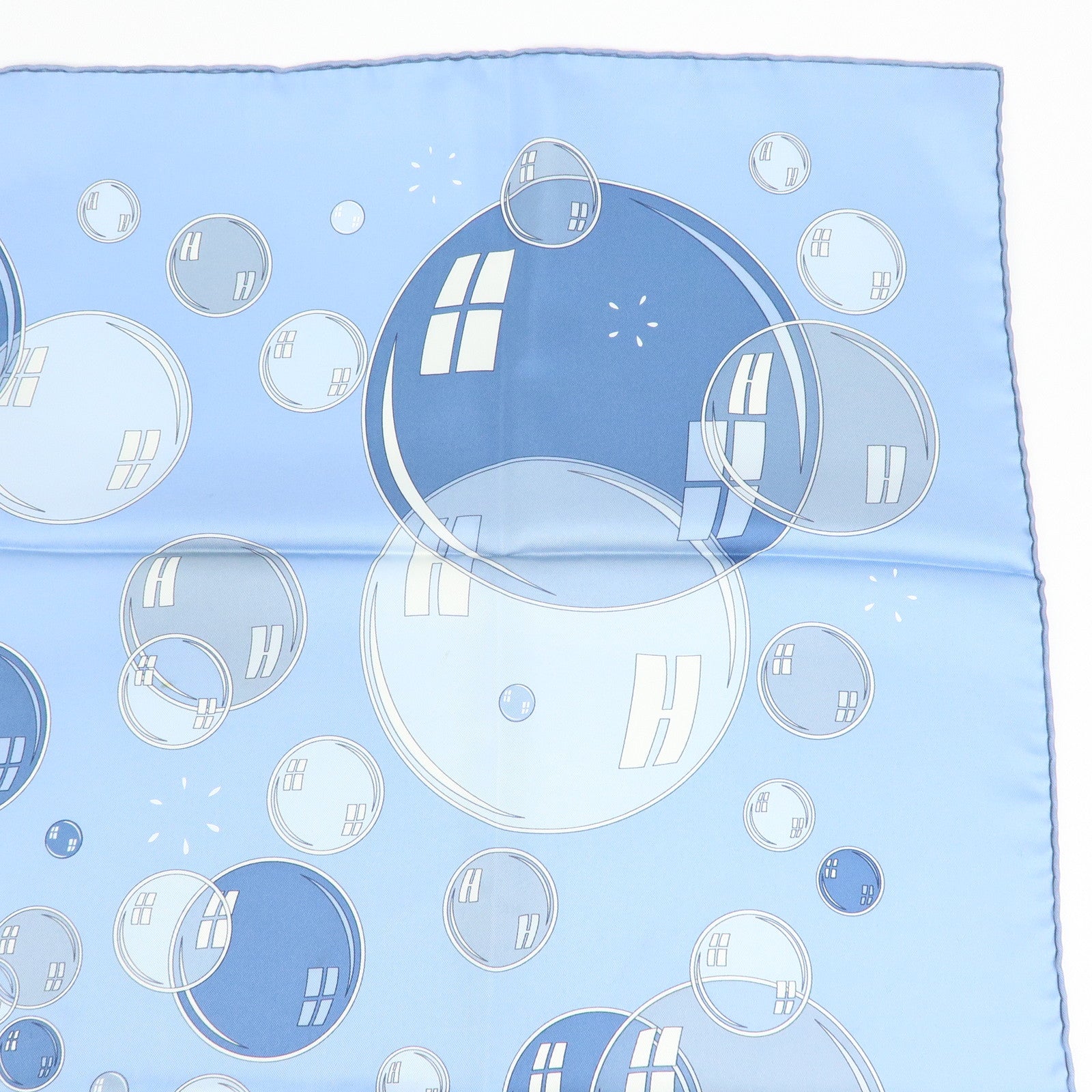 HERMES Carre 90 Silk 100% Scarf bal de bulles Soap Bubble Print