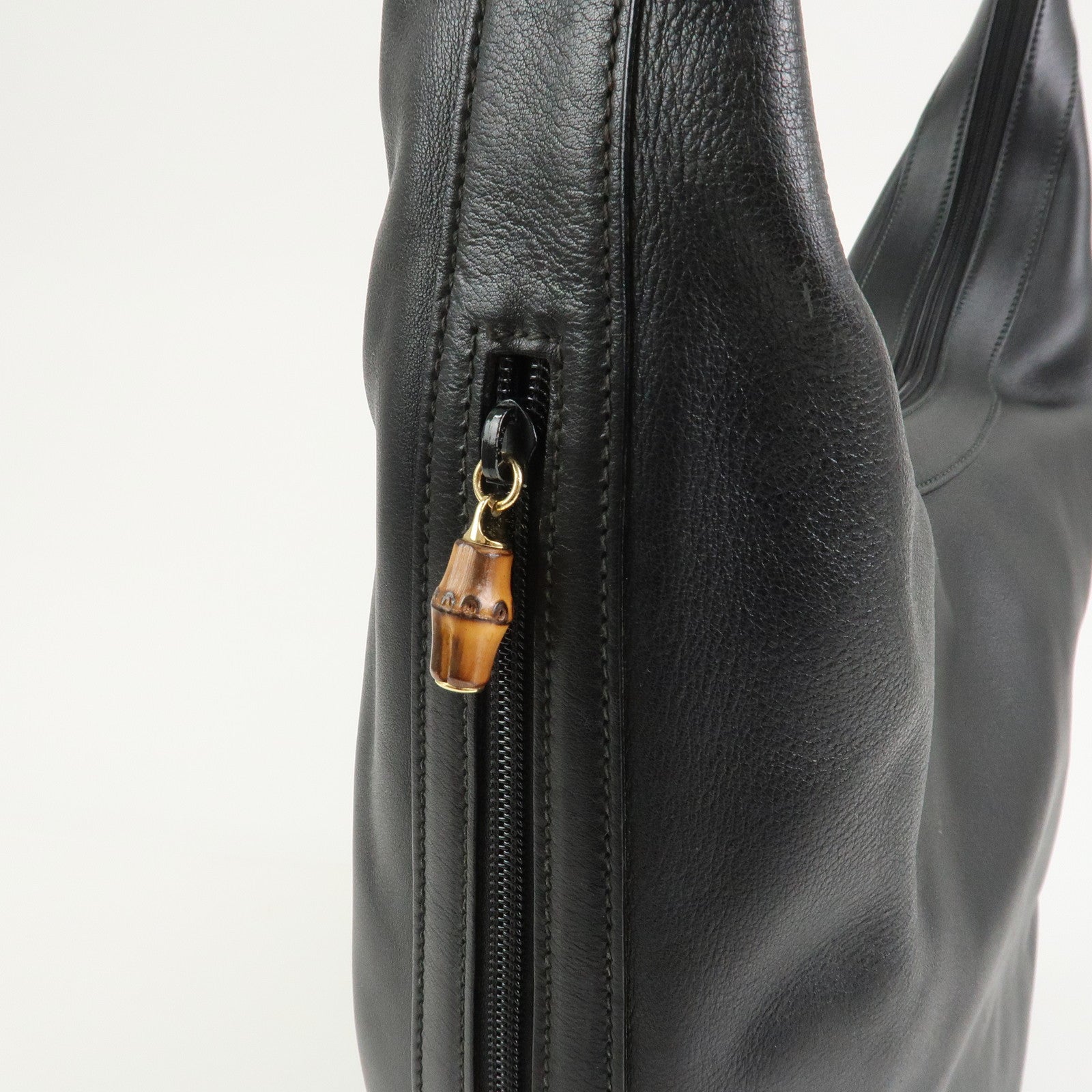 GUCCI Bamboo Leather Shoulder Bag Black 001.113.1643