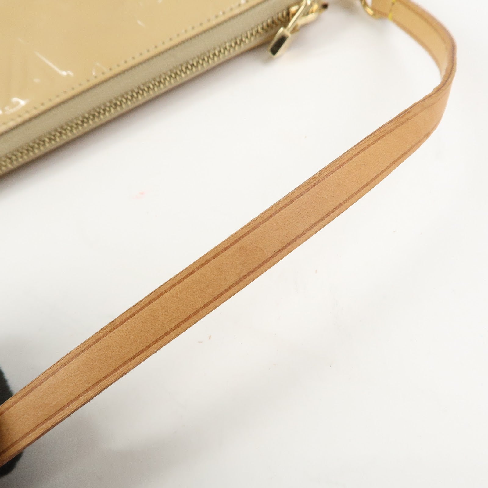 Louis Vuitton Monogram Vernis Lexington Accessoires Pouch M91010