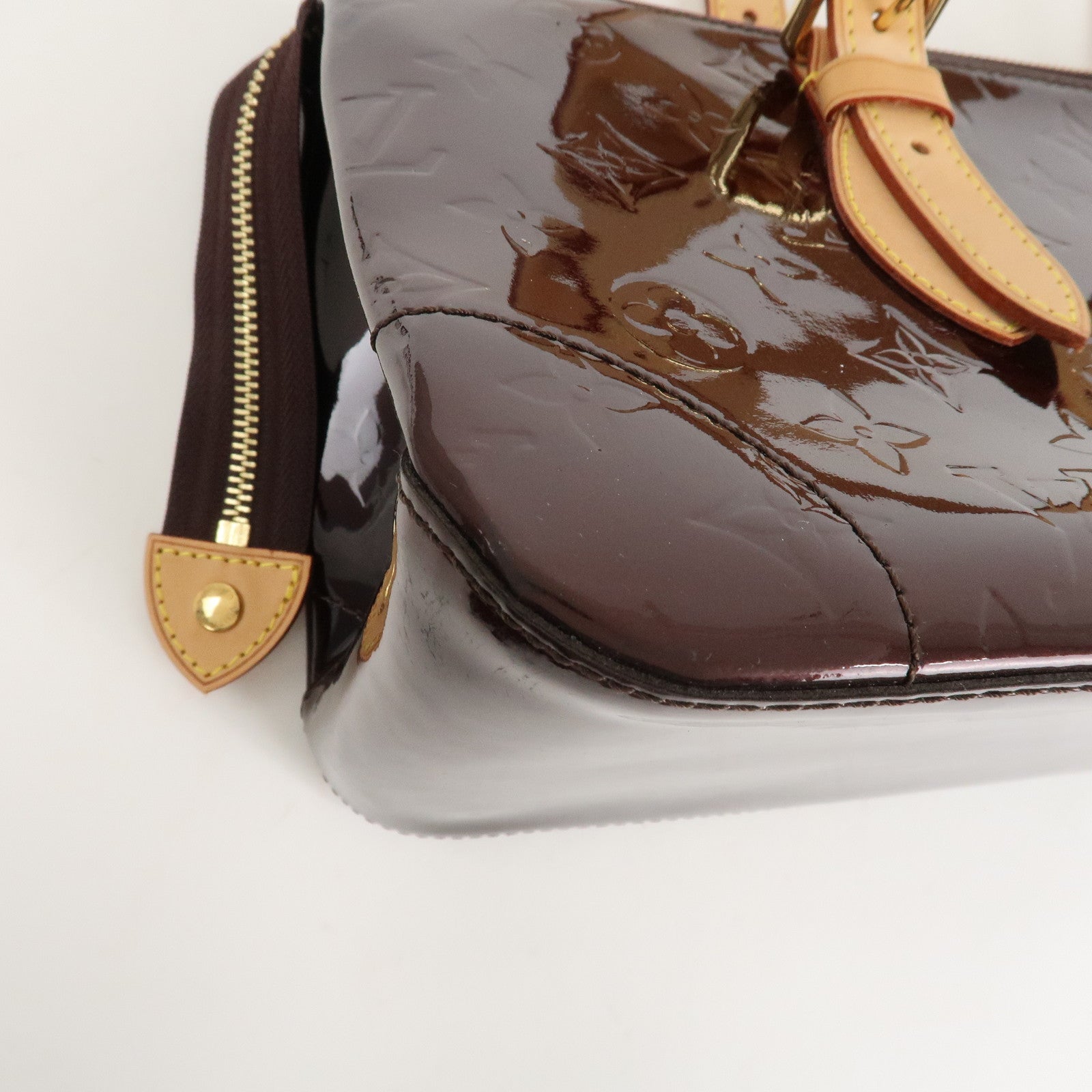 Louis Vuitton Monogram Vernis Rosewood Avenue Hand Bag M93510