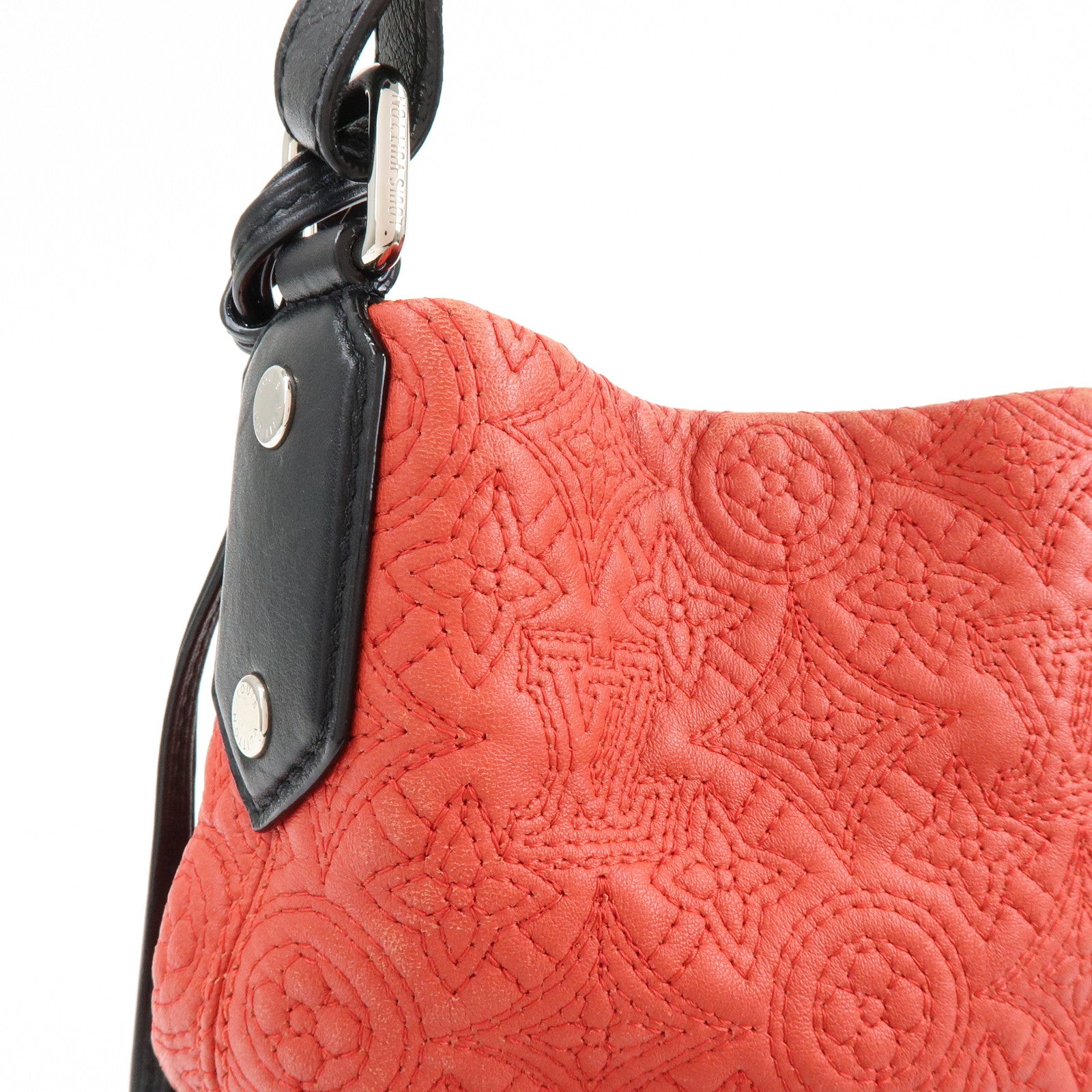 Louis Vuitton Monogram Antheia Leather Shoulder Bag Red Black