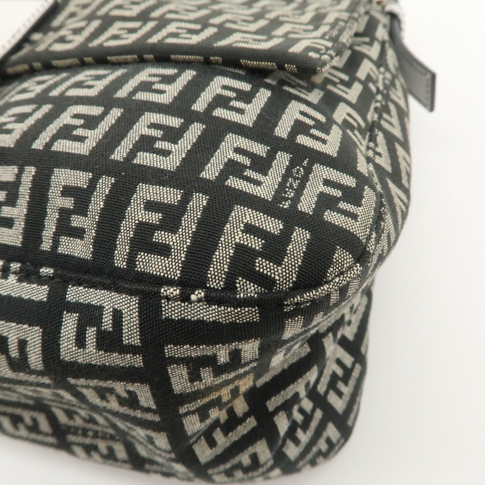 FENDI Mamma Baguette Zucchino Leather Canvas Shoulder Bag 8BR001 Used