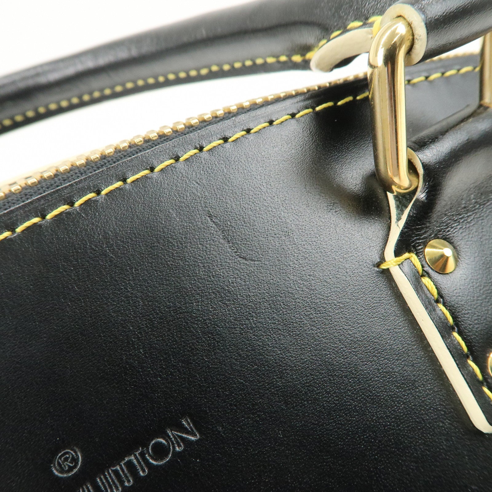 Louis Vuitton Suhari Leather Lock It MM Hand Bag Noir Black M91875