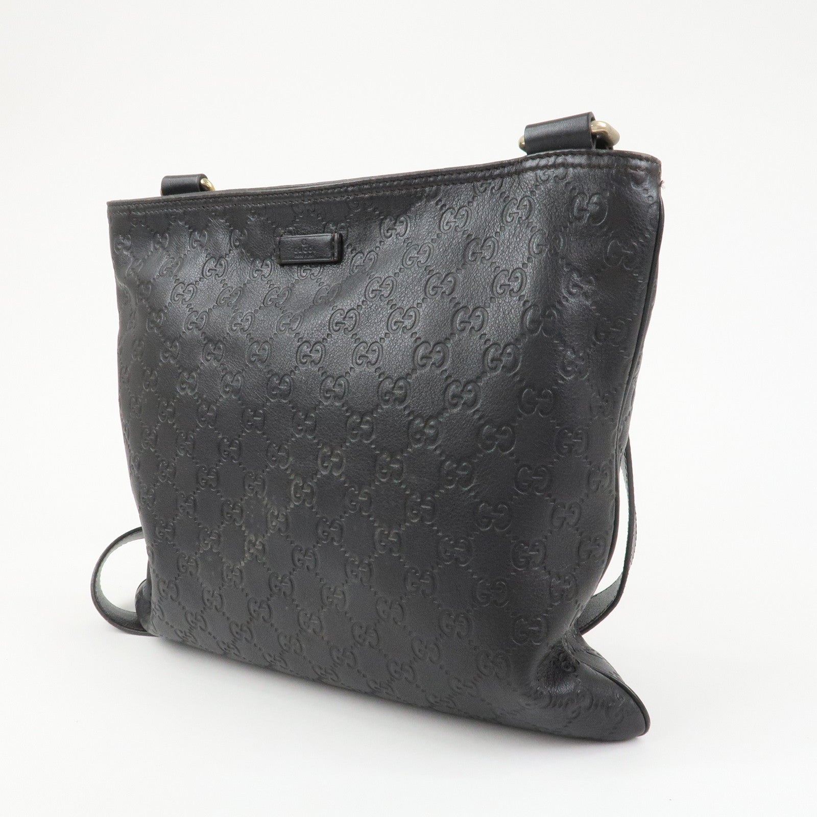 GUCCI Guccissima Leather Shoulder Bag Crossbody Bag Black 201446