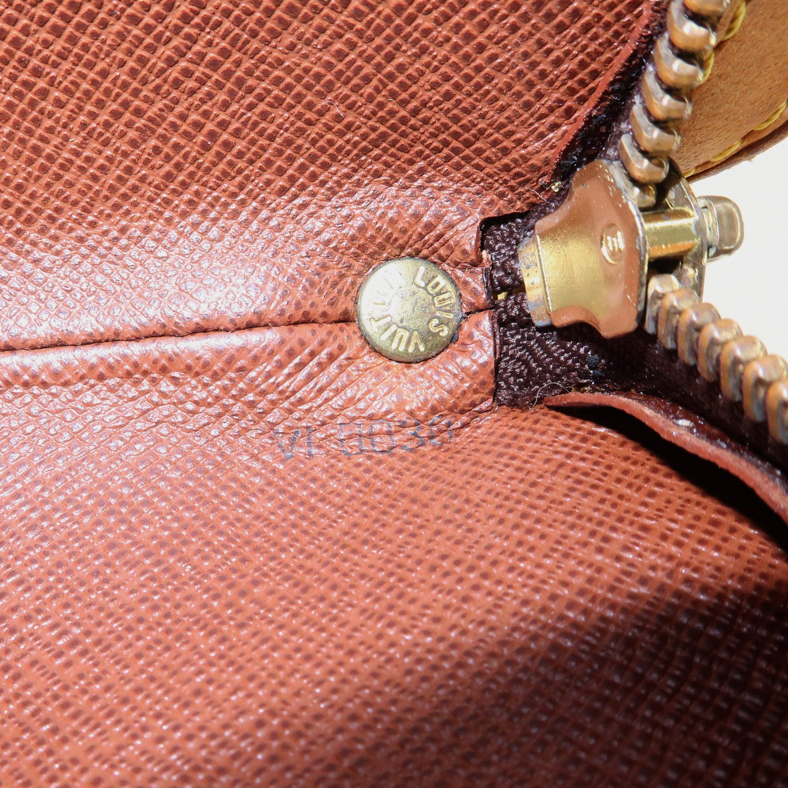 Louis Vuitton Drouot Monogram Cross Body Shoulder Bag M51290 Used