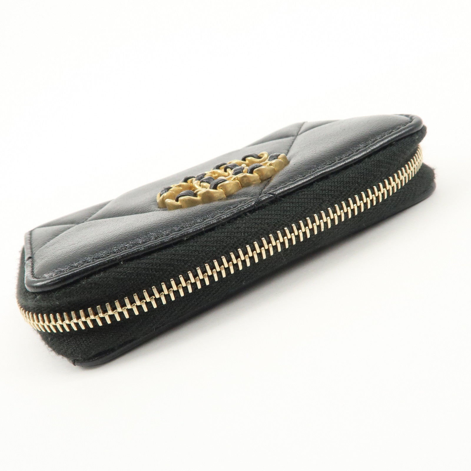 CHANEL COCO Mark Matelasse Lamb Skin Round Zippy Coin Purse AP0949 Used