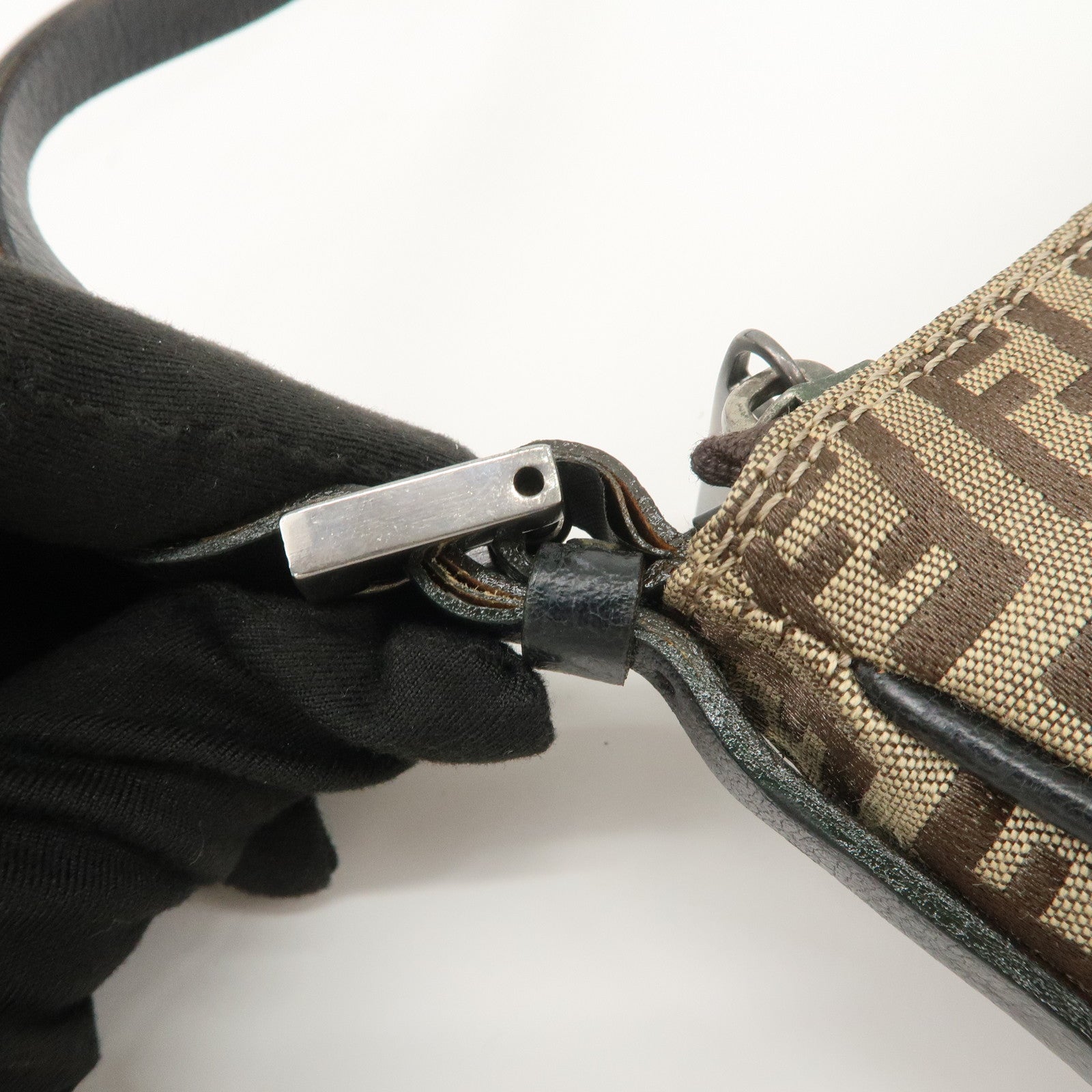 FENDI Zucchino Canvas Leather Shoulder Bag Brown Beige 8BR133 Used