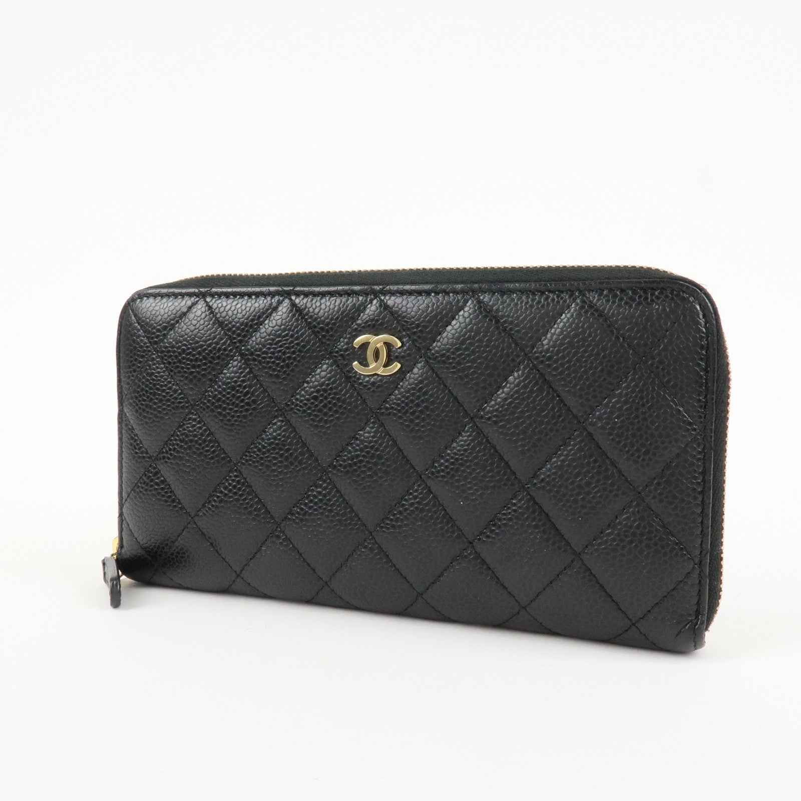 CHANEL Matelasse Caviarskin Round Zippy Long Wallet Black AP0242 Used