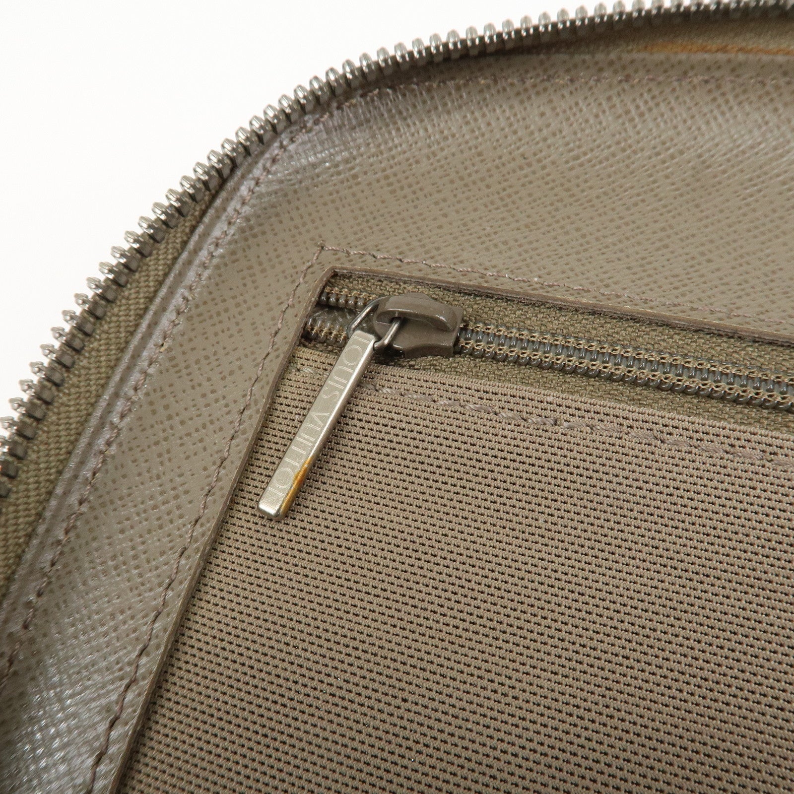 Louis Vuitton Damier Geant Mage Body Bag Silver HDW Terre M93500 Used