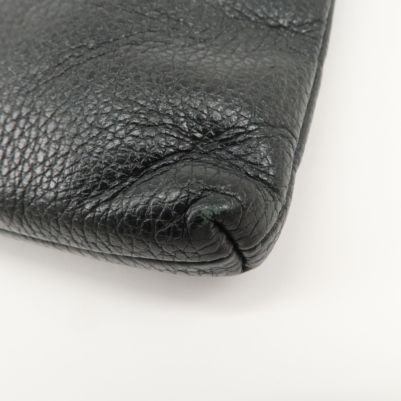 GUCCI Leather Clutch Bag Pouch Black Silver Hardware 546532 Used