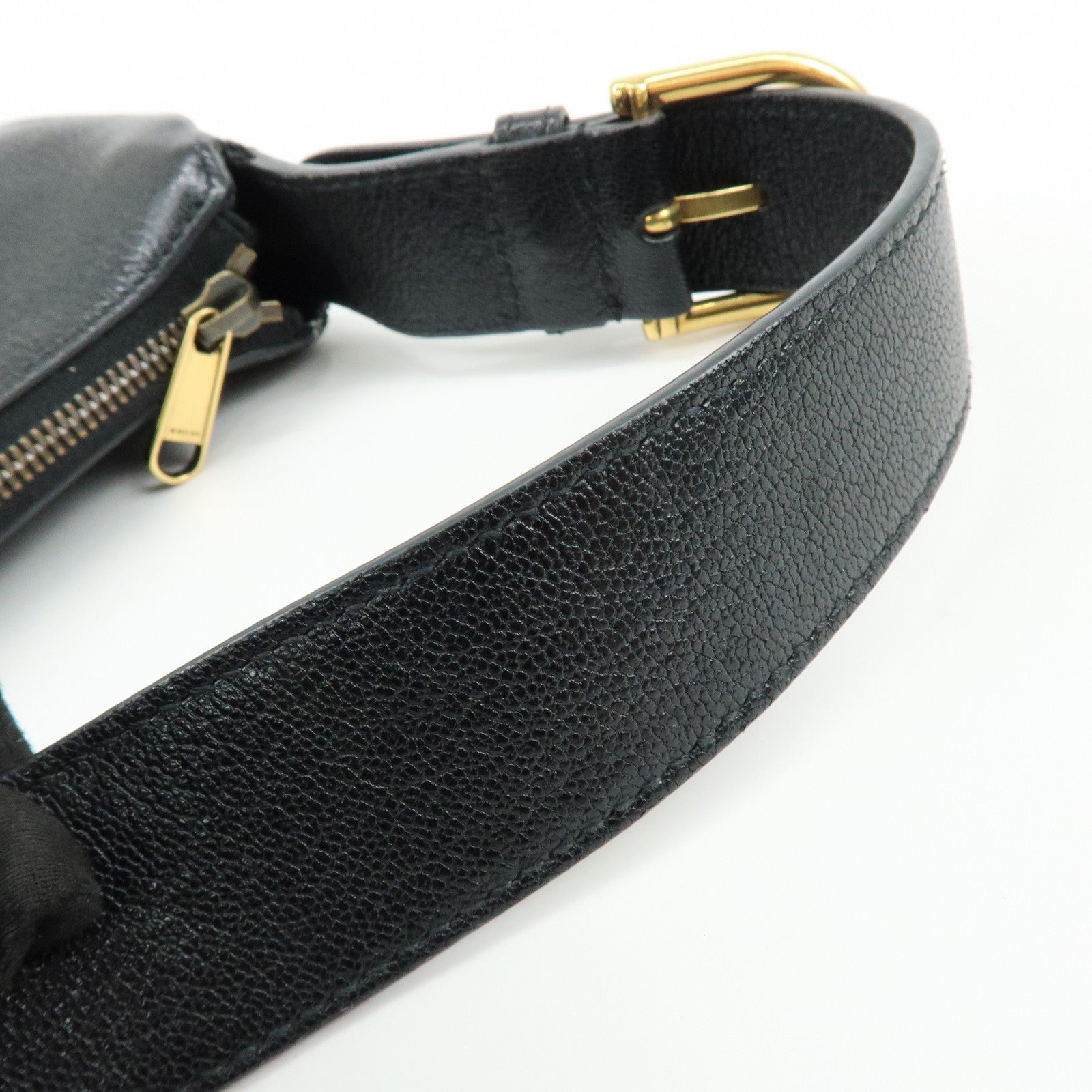 GUCCI GG Marmont Leather Small Hand Bag Black 139076