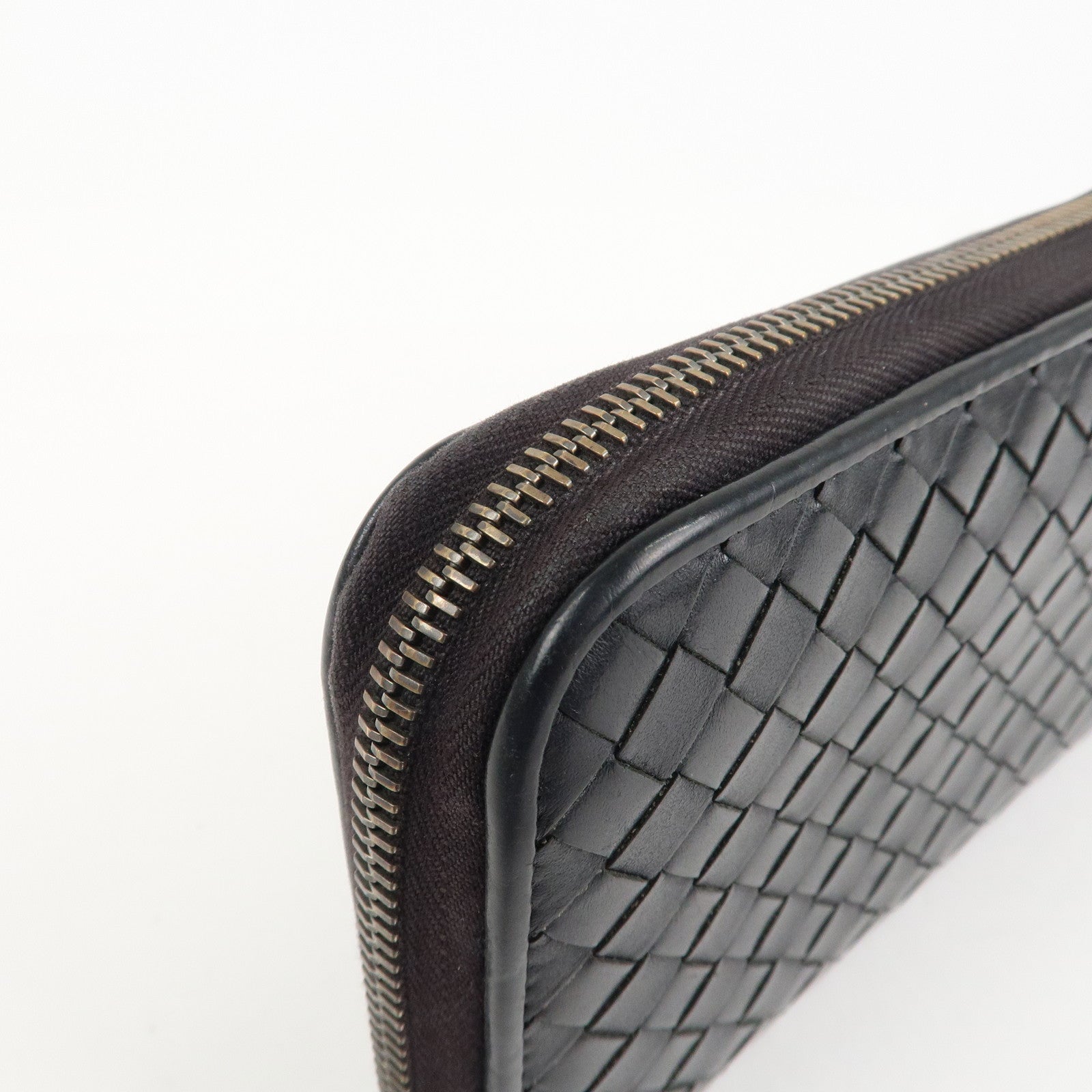 BOTTEGA VENETA Intrecciato Leather Round Zippy Wallet Black 114076 Used