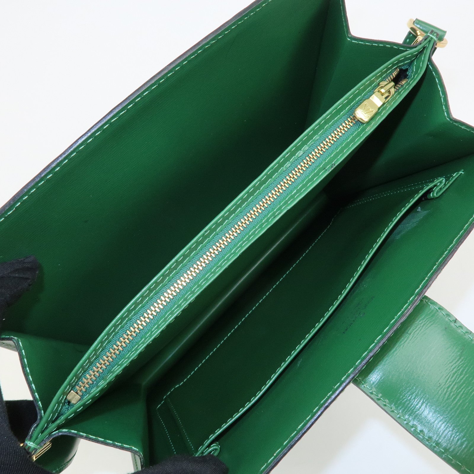 Louis Vuitton Epi Capucines Leather Shoulder Bag BorneoGreen M52344