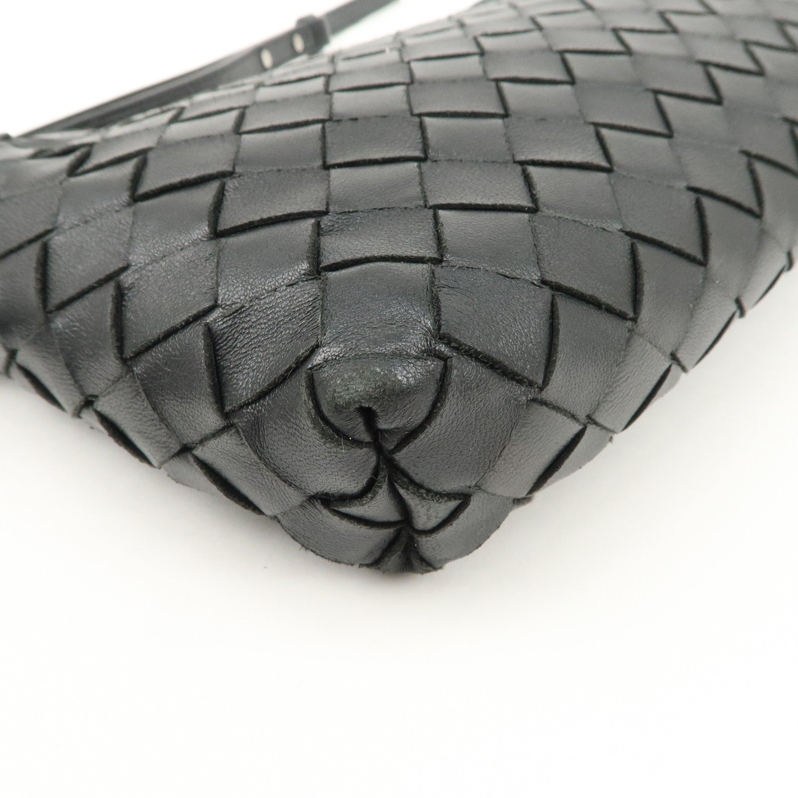 BOTTEGA VENETA Intrecciato Leather Shoulder Bag Crossbody Bag Black Used